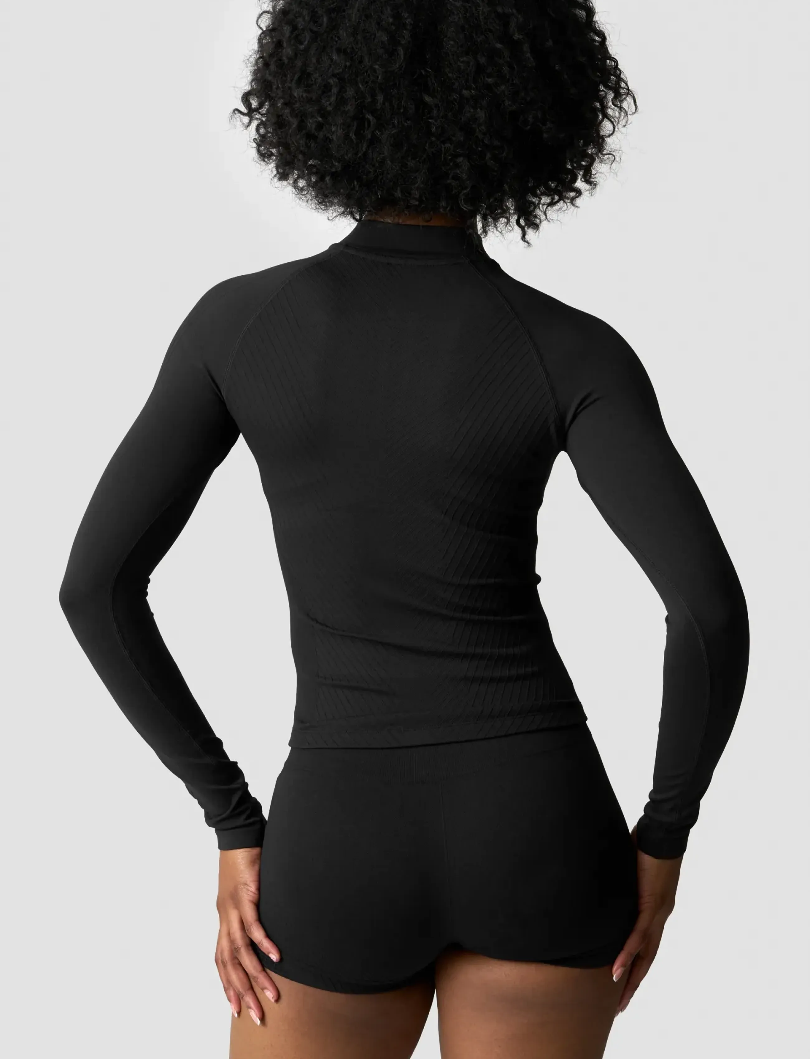 ICANIWILL - Ignite Seamless 1/2 Zip LS W - jacken & mäntel - black - 4