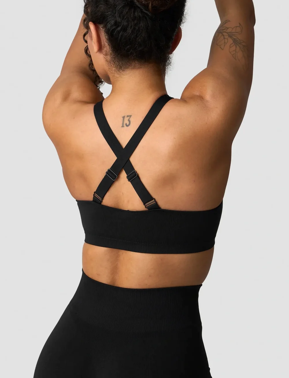 ICANIWILL - Smooth Seamless Sports Bra - sport-bhs - black - 3