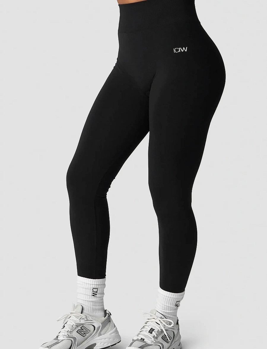 ICANIWILL - Smooth Seamless Tights W - treningstights - black - 0