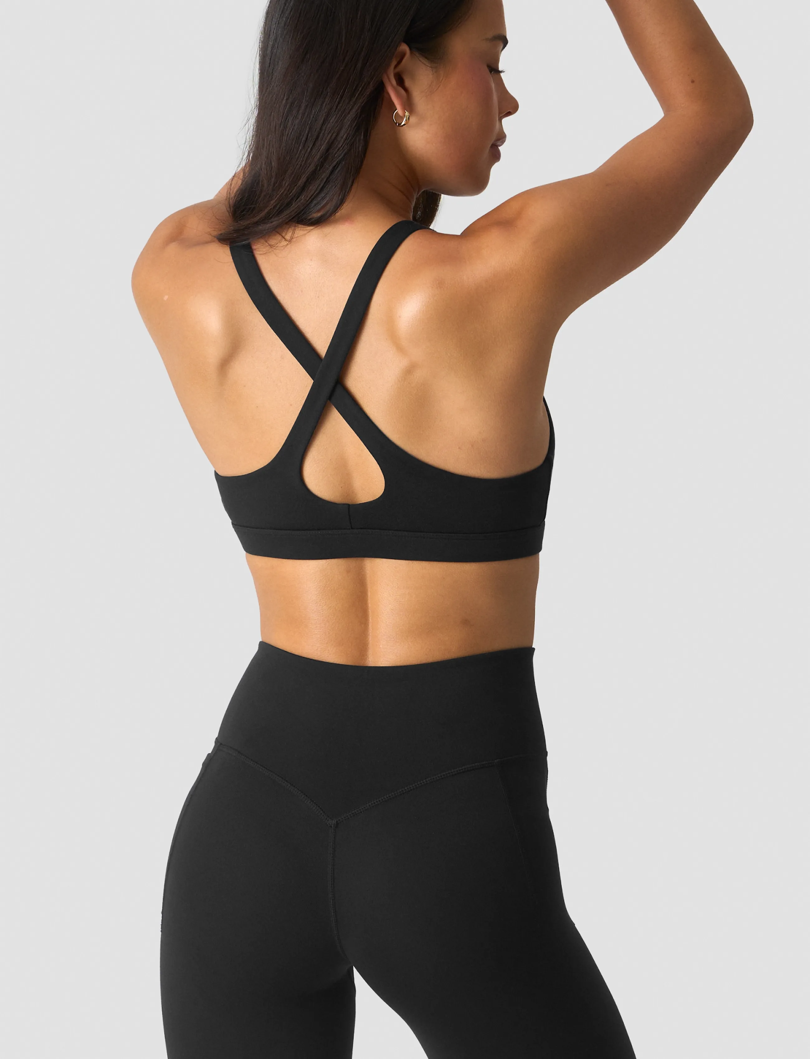 ICANIWILL - Luxe V-neck Sports Bra W - sports-bh'er - black - 3