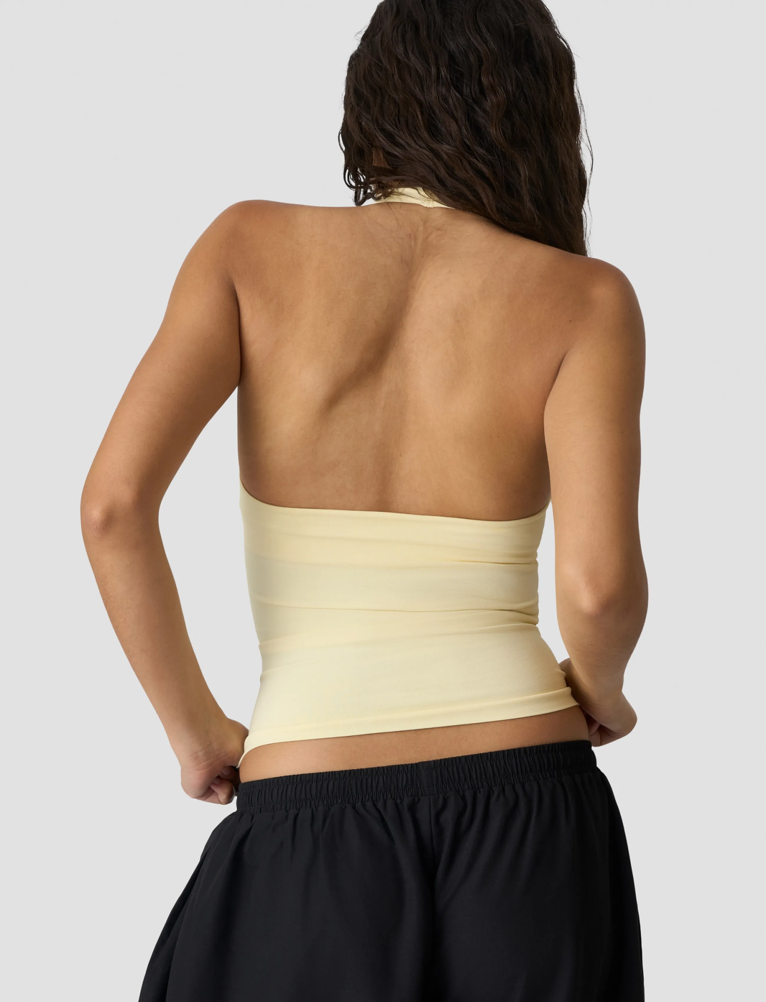ICANIWILL - Define Seamless Halter Neck Tank W - toppar & t-shirts - pale lemon - 3