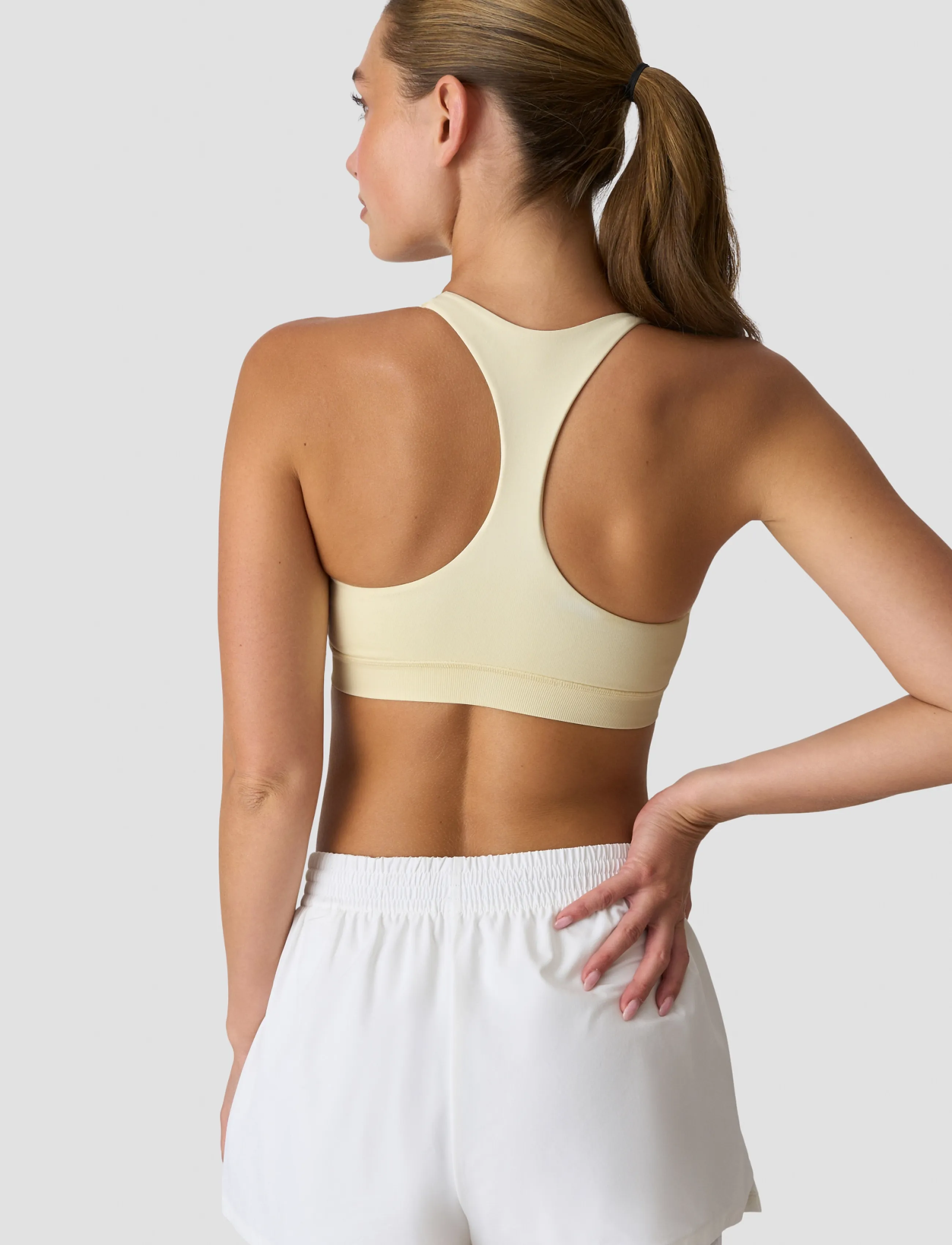 ICANIWILL - Define Seamless Racer Back Sports Bra W - sports-bh'er - pale lemon - 3