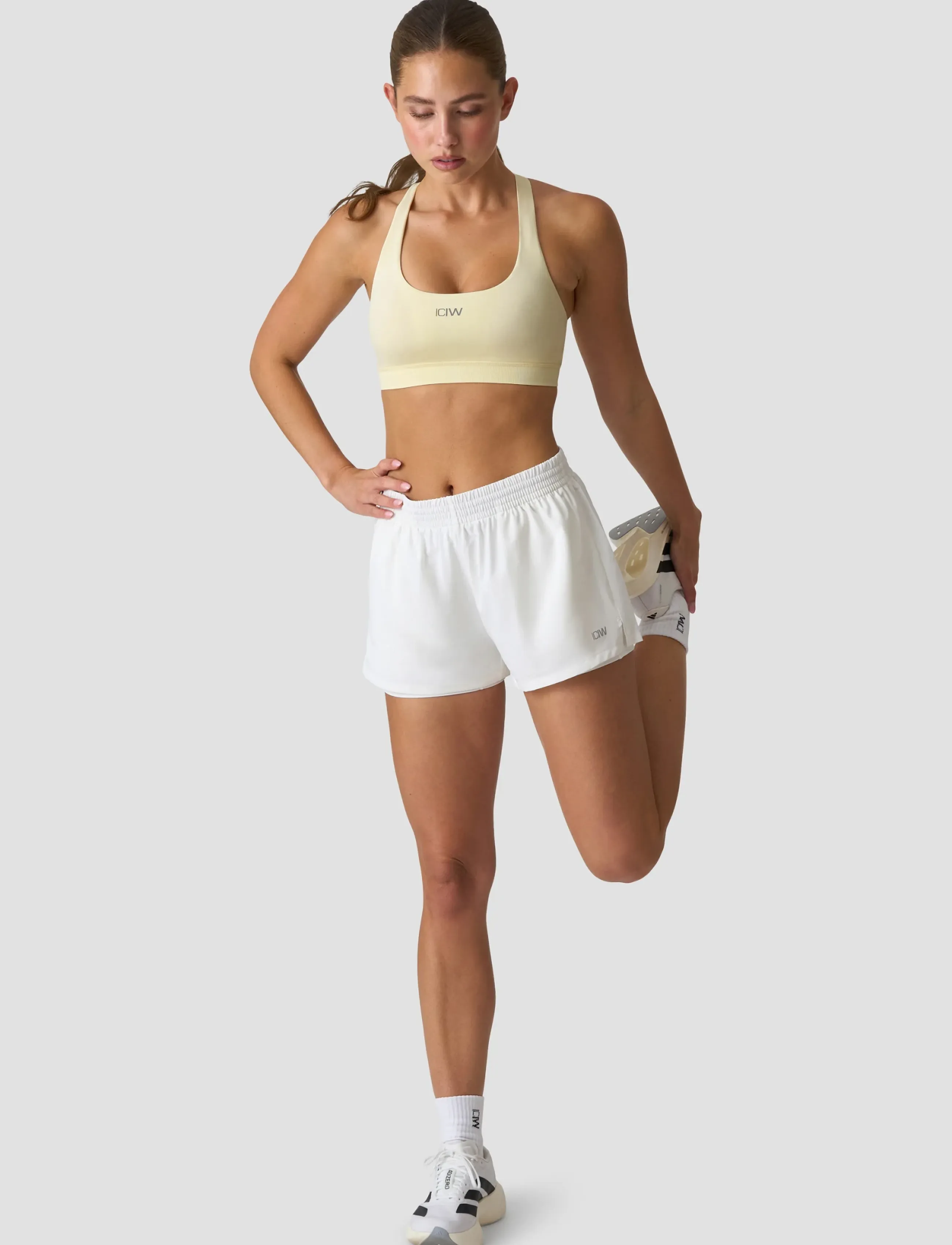 ICANIWILL - Define Seamless Racer Back Sports Bra W - sports-bh'er - pale lemon - 5