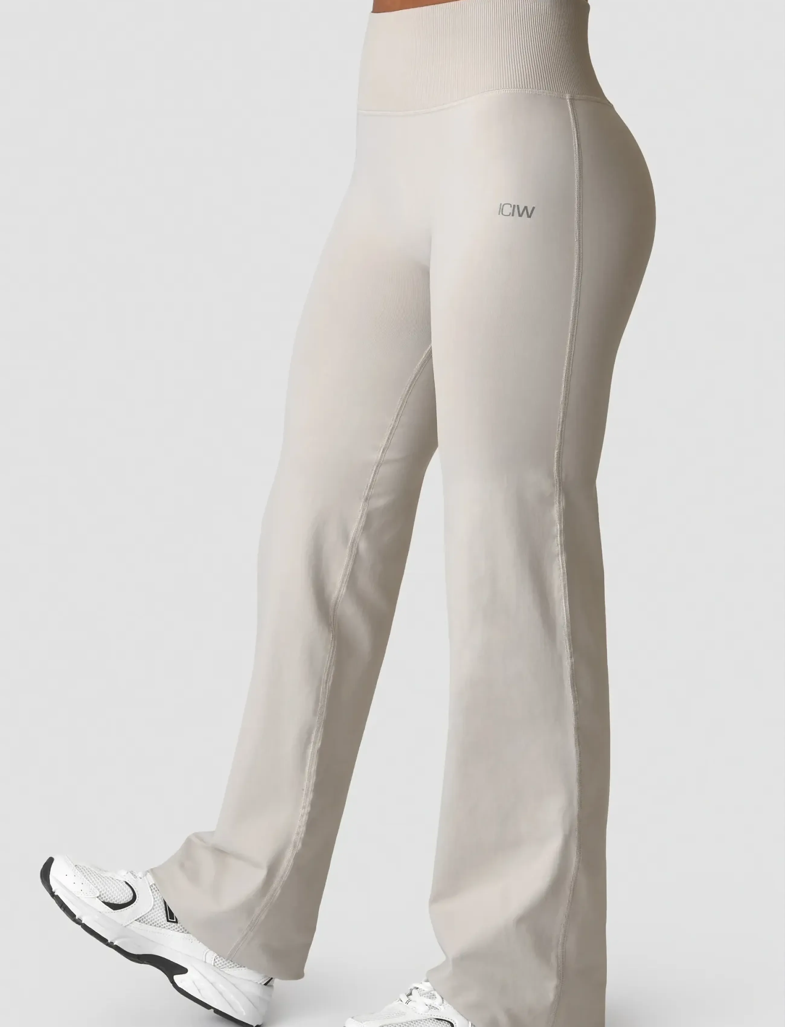 ICANIWILL Define Seamless Straight Pants W - Sports pants - LIGHT DUSTY BEIGE / beige