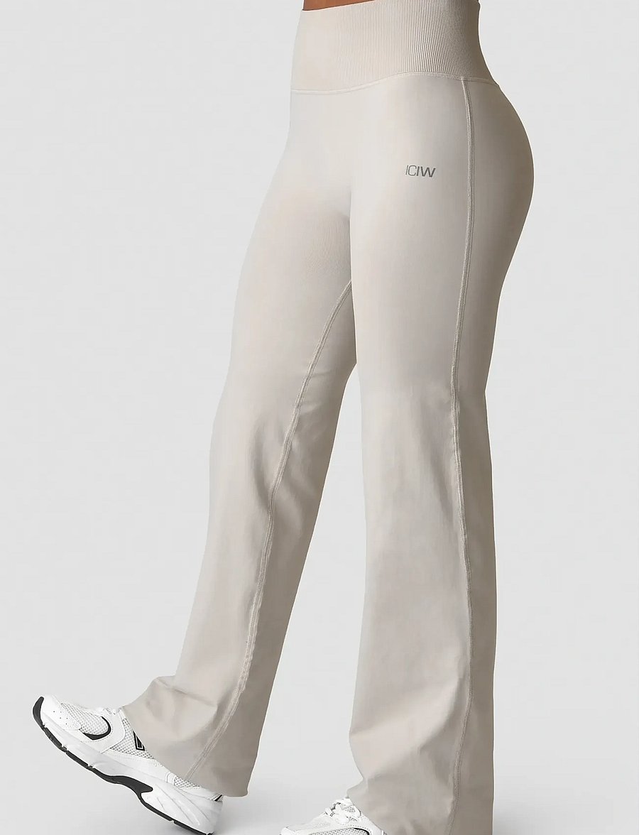 ICANIWILL - Define Seamless Straight Pants W - joggingbukser - light dusty beige - 0