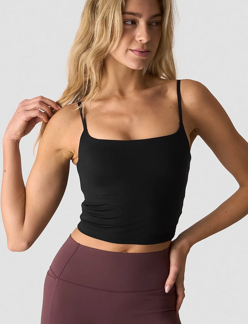 ICANIWILL - Nimble 2-in-1 Tank W - crop tops - black - 0