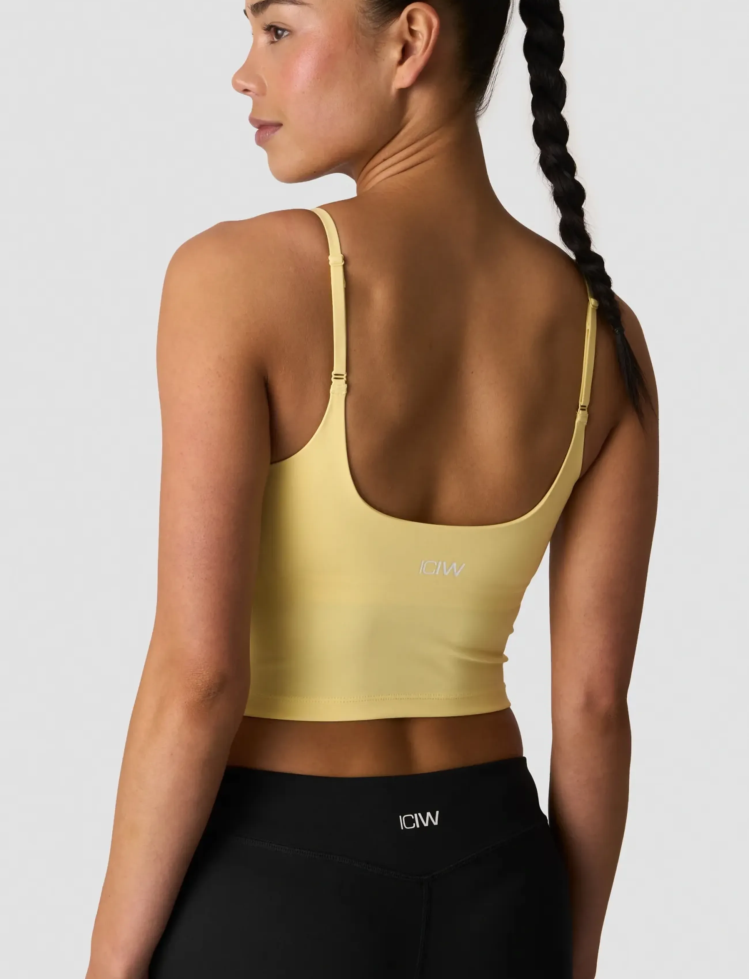 Nimble 2-In-1 Tank W 2