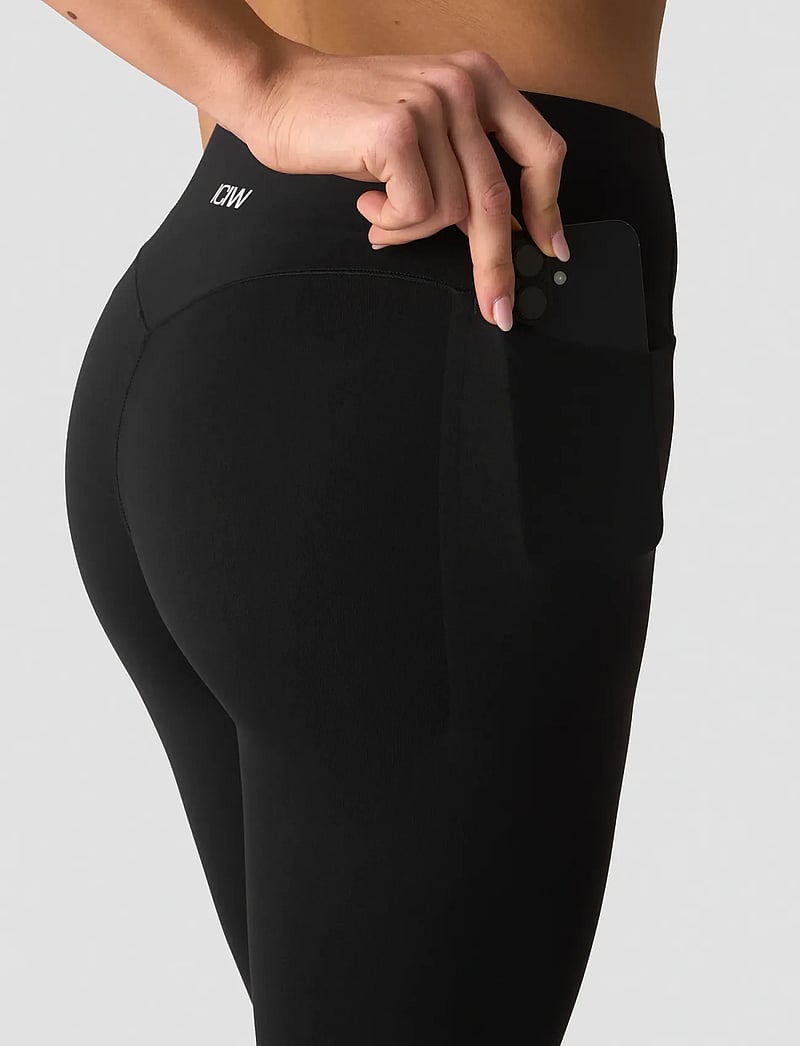 ICANIWILL - Nimble V-Shape No-rise Tights W - fuld længde - black - 4