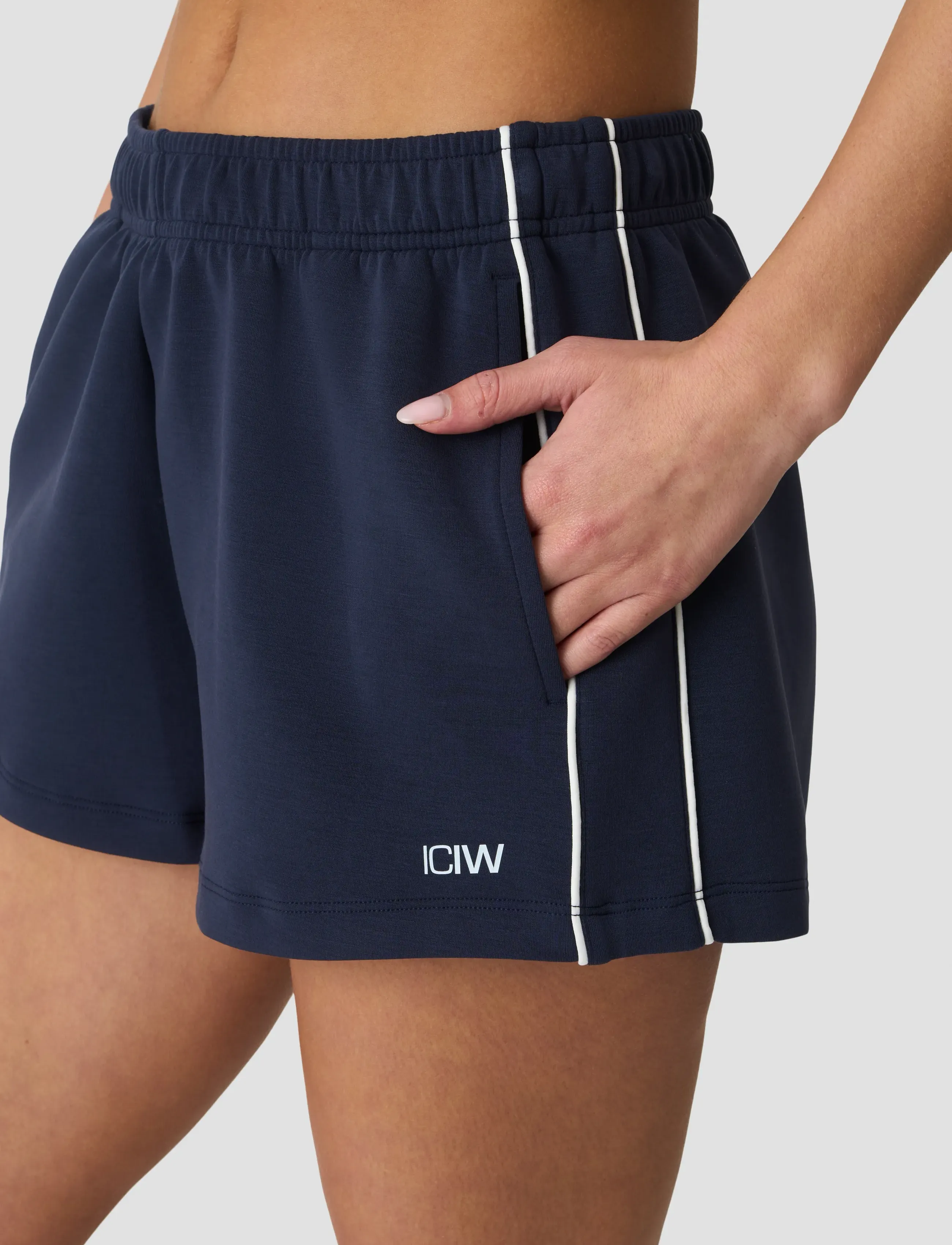 ICANIWILL - Contrast Lounge Shorts W - underdele - midnight blue - 4