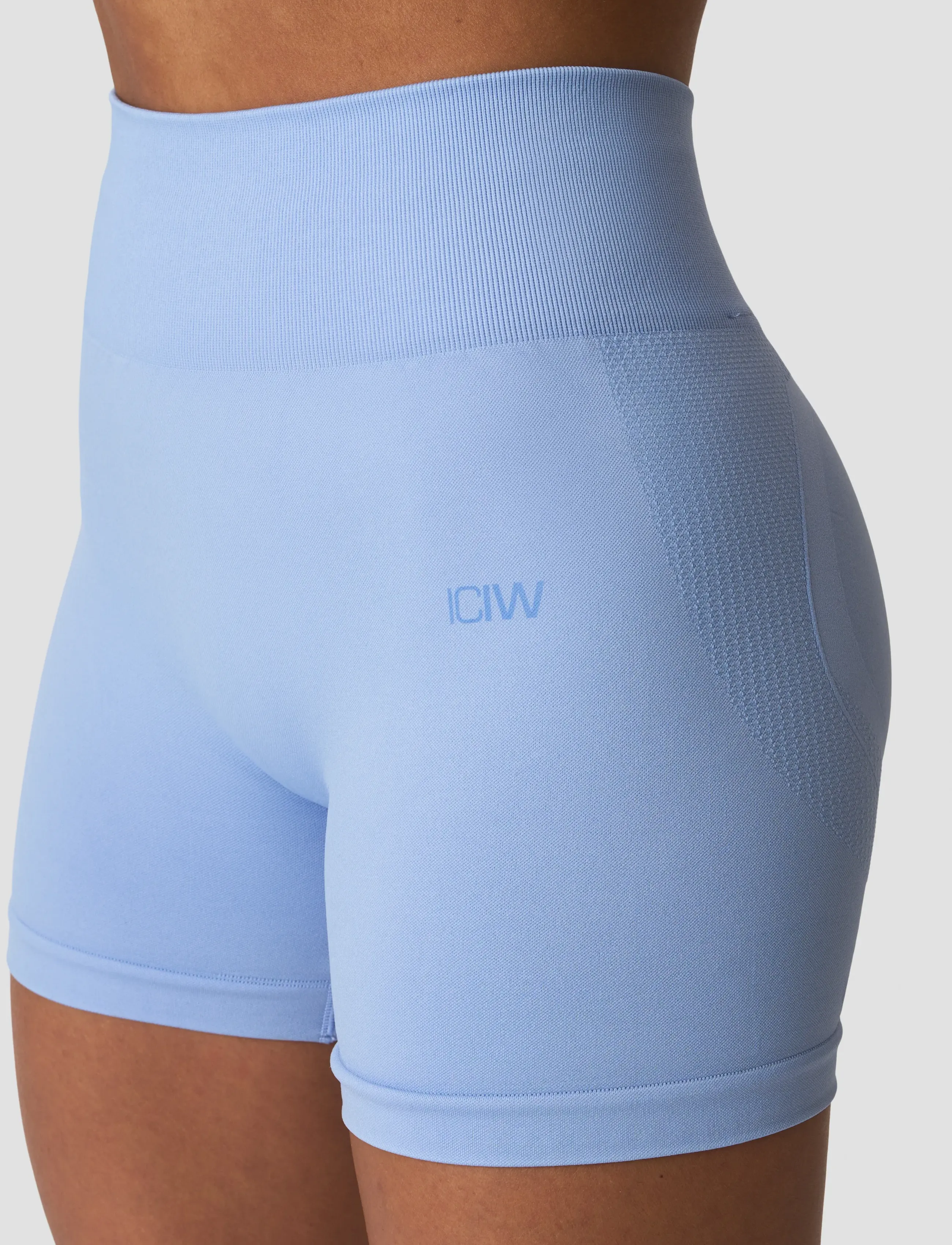 ICANIWILL - Sculpt Seamless Midi Shorts W - 1/2 länge - banner blue - 5