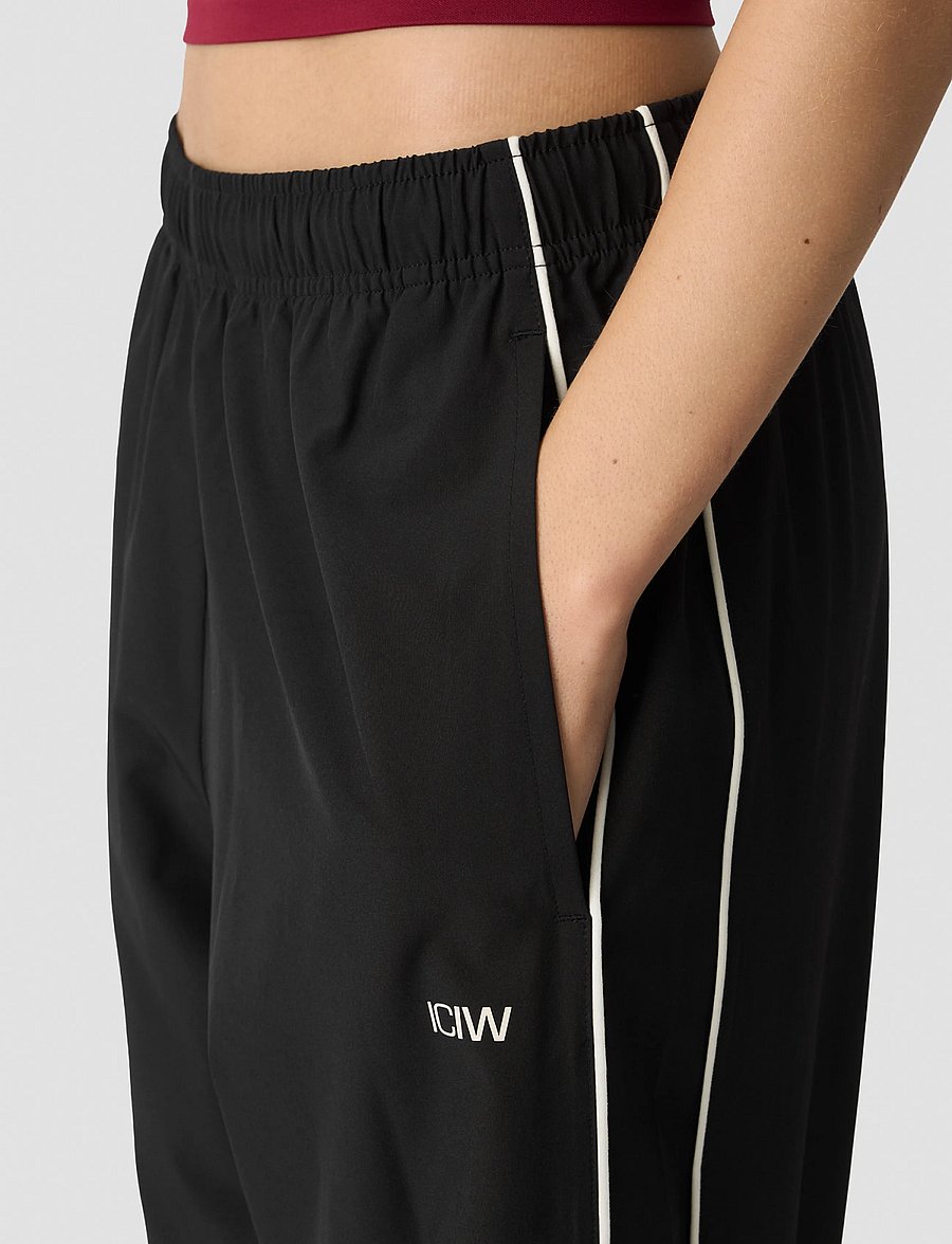 ICANIWILL - Contrast Pants W - vabaajapüksid - black - 4