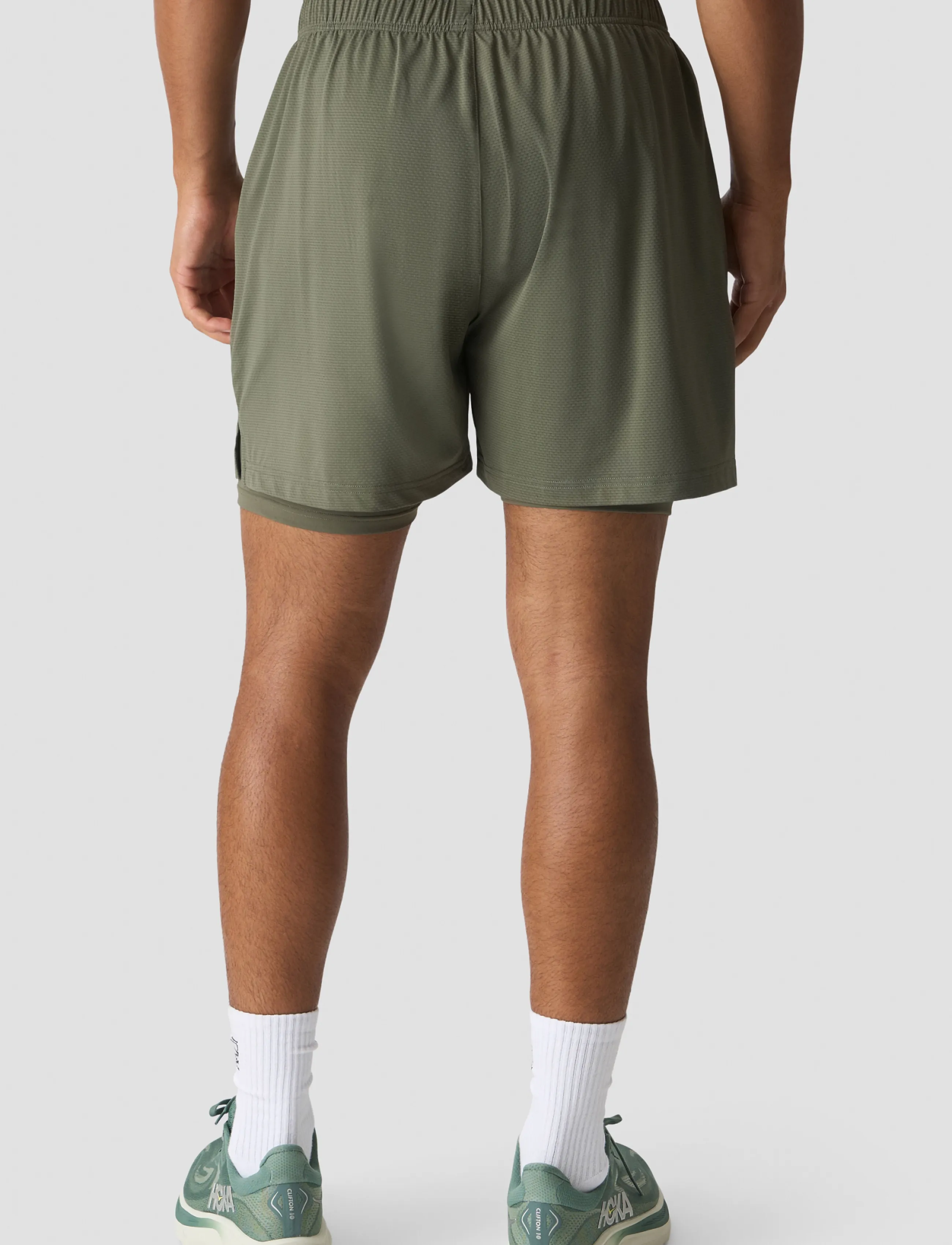 ICANIWILL - Stride 2-in-1 Shorts M - træningsshorts - warm green - 3