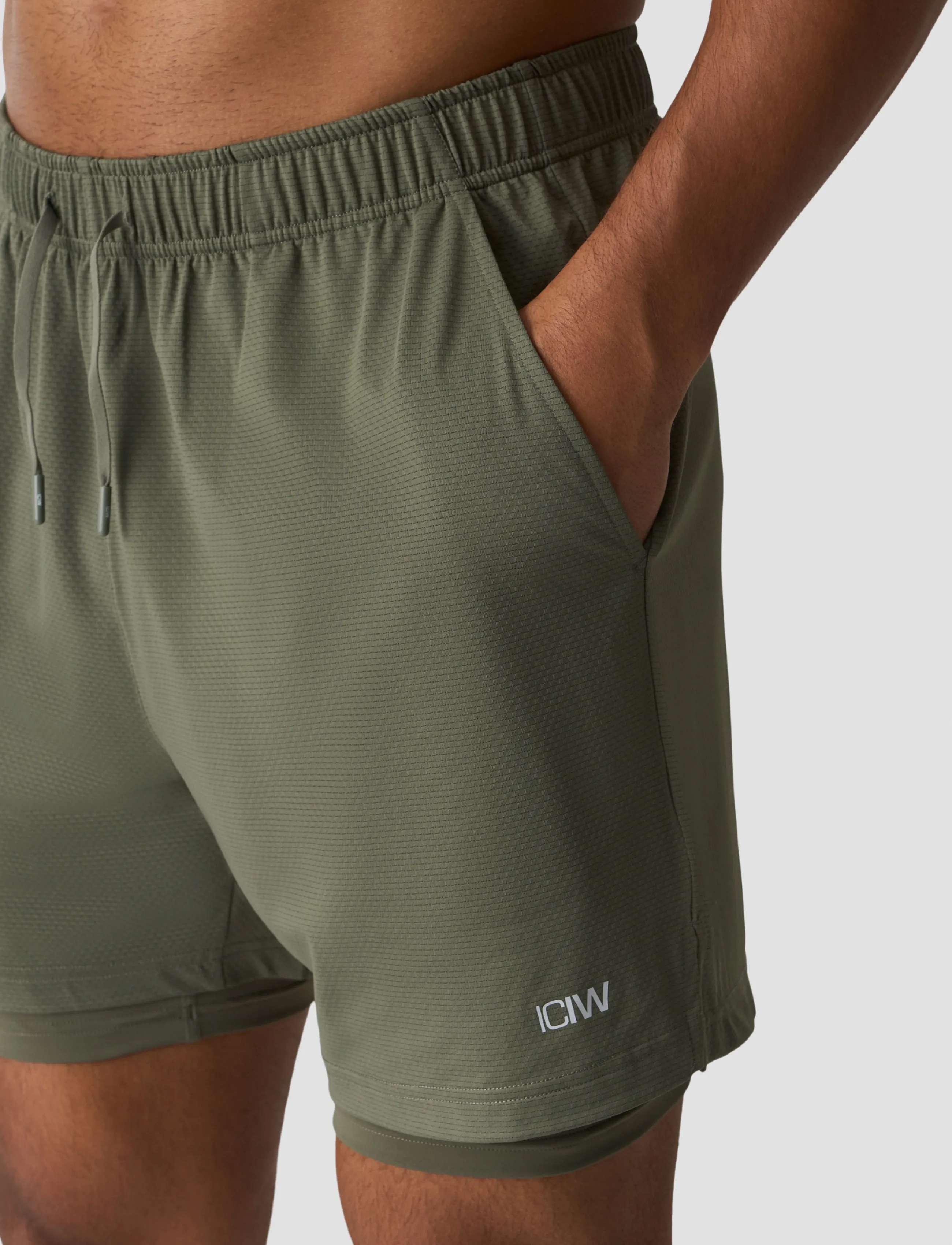ICANIWILL - Stride 2-in-1 Shorts M - træningsshorts - warm green - 5