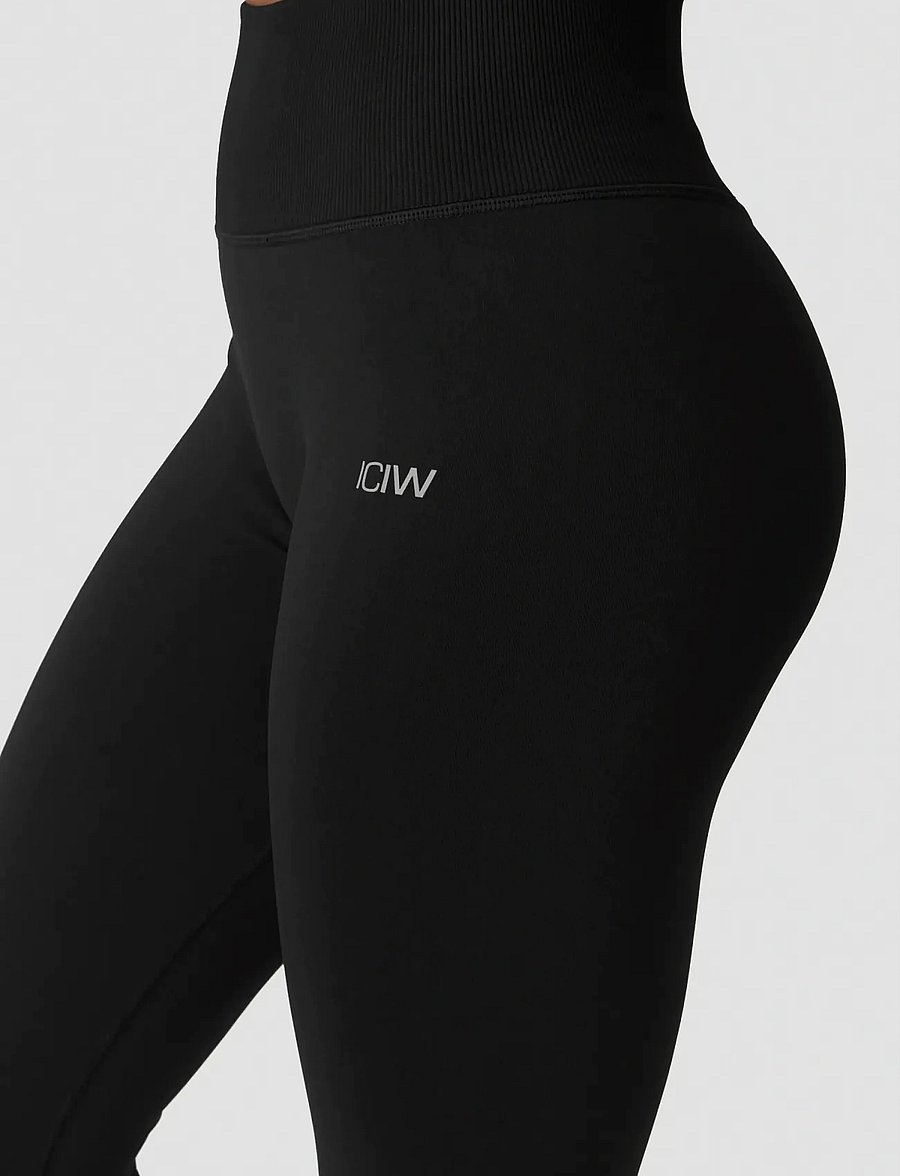 ICANIWILL - Define Seamless V-Shape Tight W - träningstights - black - 4