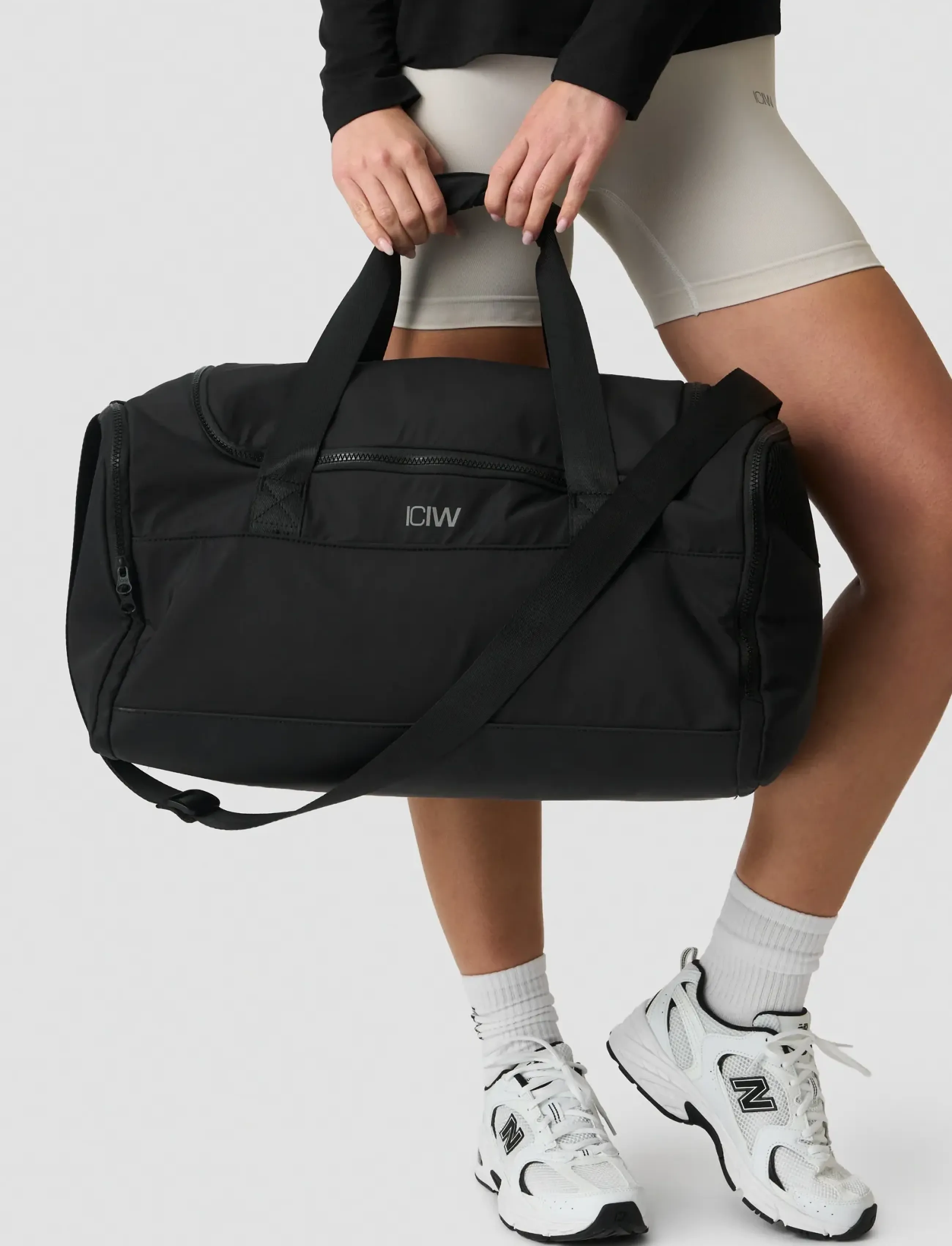 ICANIWILL - Duffel Bag - black - 4