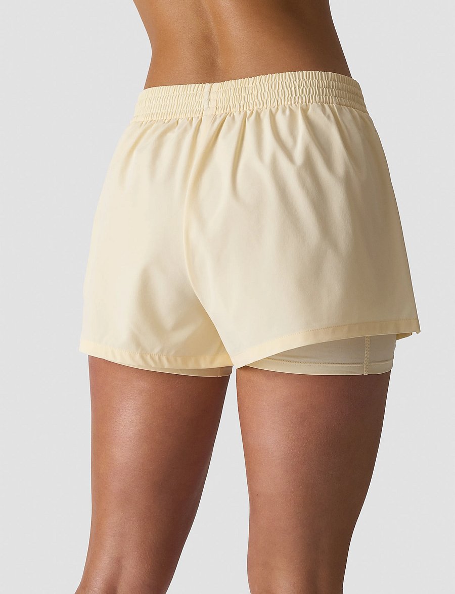 ICANIWILL - Mirage Cardio 2-in-1 Shorts W - træningsshorts - pale lemon - 4