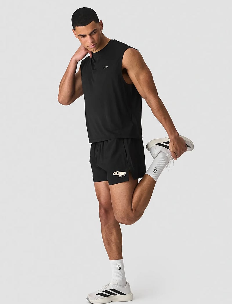 ICANIWILL - Mirage Cardio Sleeveless Tee M - tanktops - black - 4