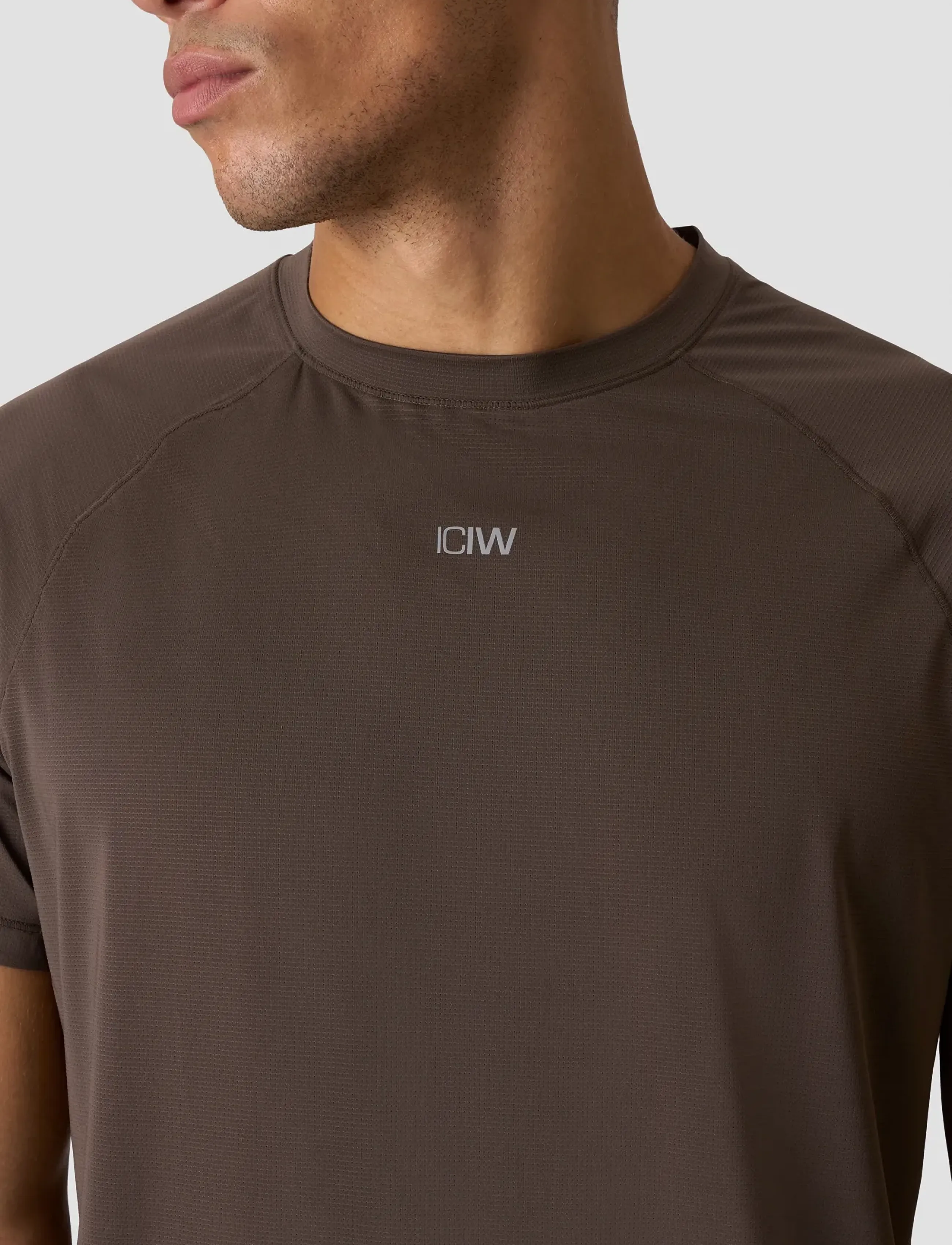 ICANIWILL - Mirage Cardio T-shirt M - t-shirts - forest brown - 4
