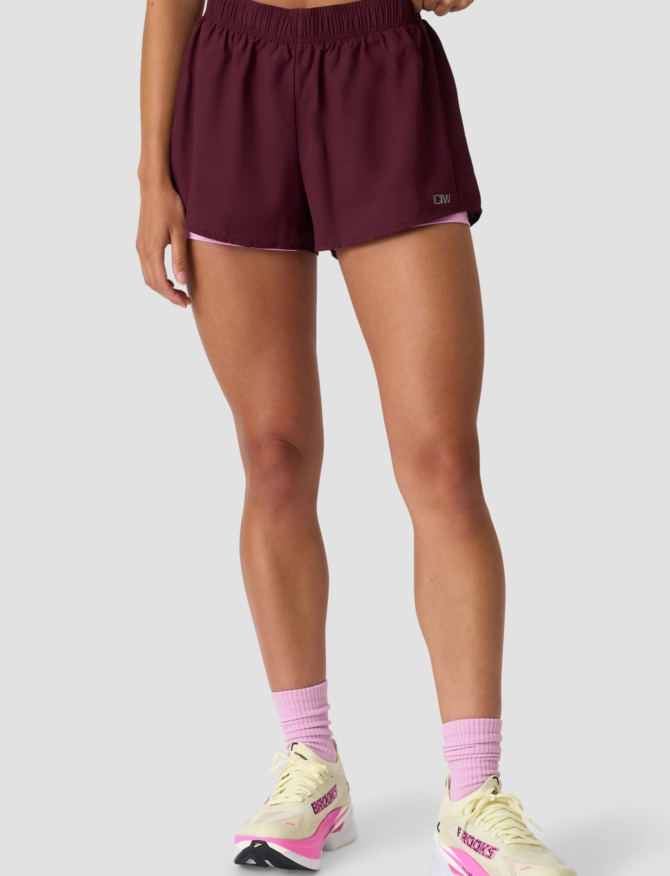 ICANIWILL - Mirage 2-in-1 Shorts W - træningsshorts - dark mahogany - 0