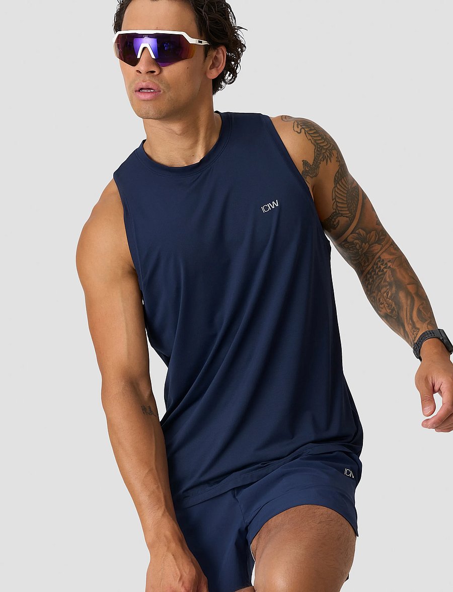ICANIWILL - Mirage Cardio Tank Top M - Õlapaeltega pluusid - midnight blue - 0