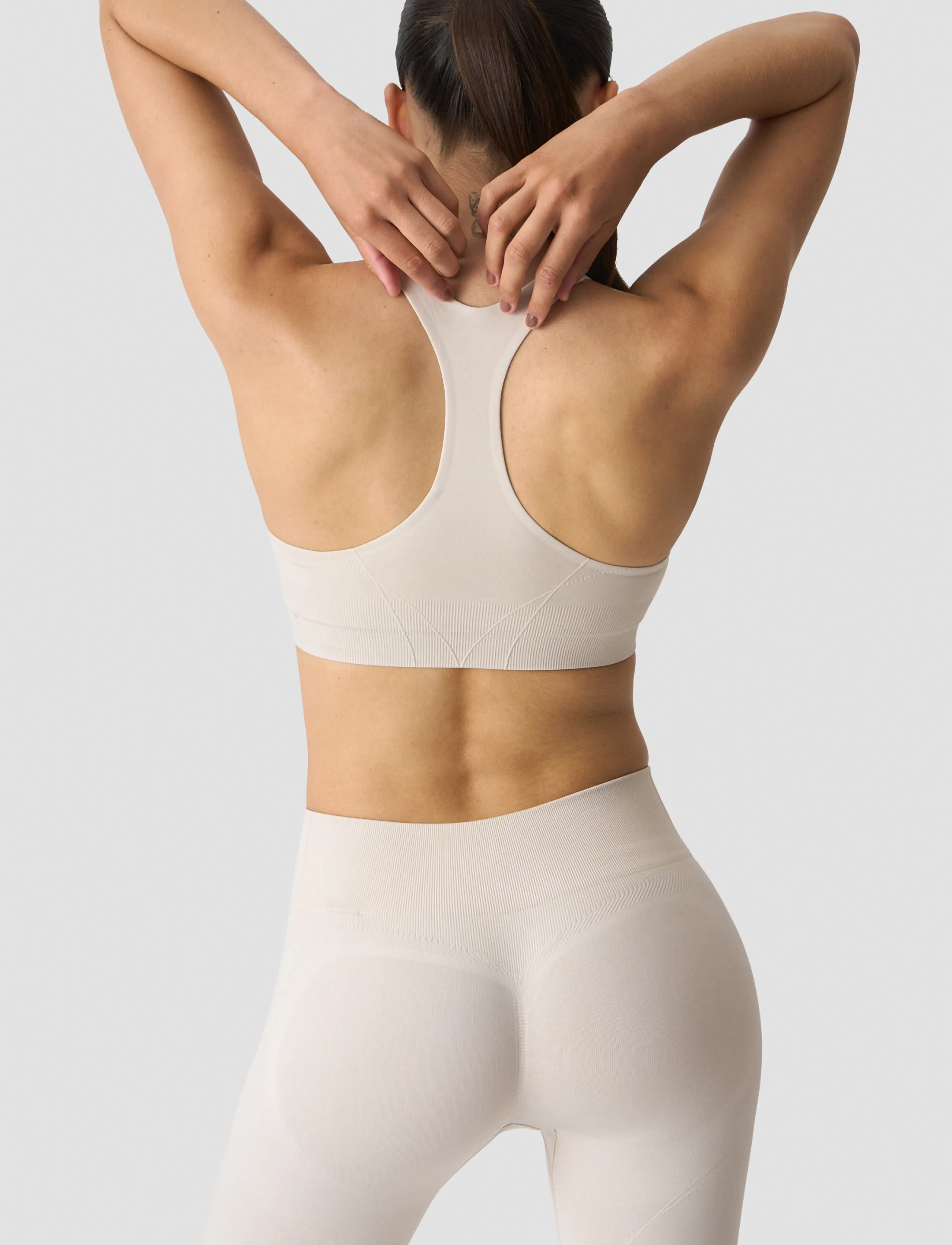 ICANIWILL - Shape Mid Support Sports Bra W - sports-bh'er - light beige - 3