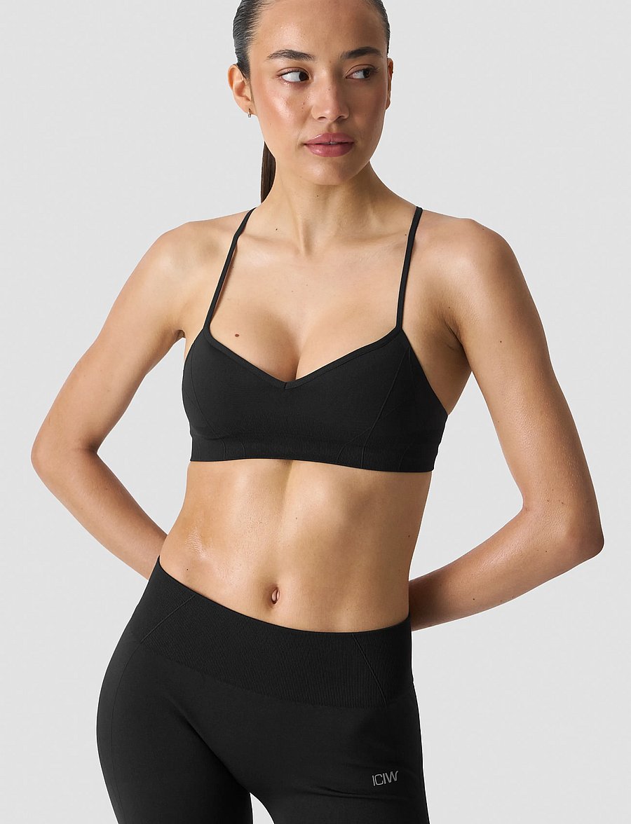 ICANIWILL - Shape Strappy Sports Bra W - spordi-rinnahoidjad - black - 0