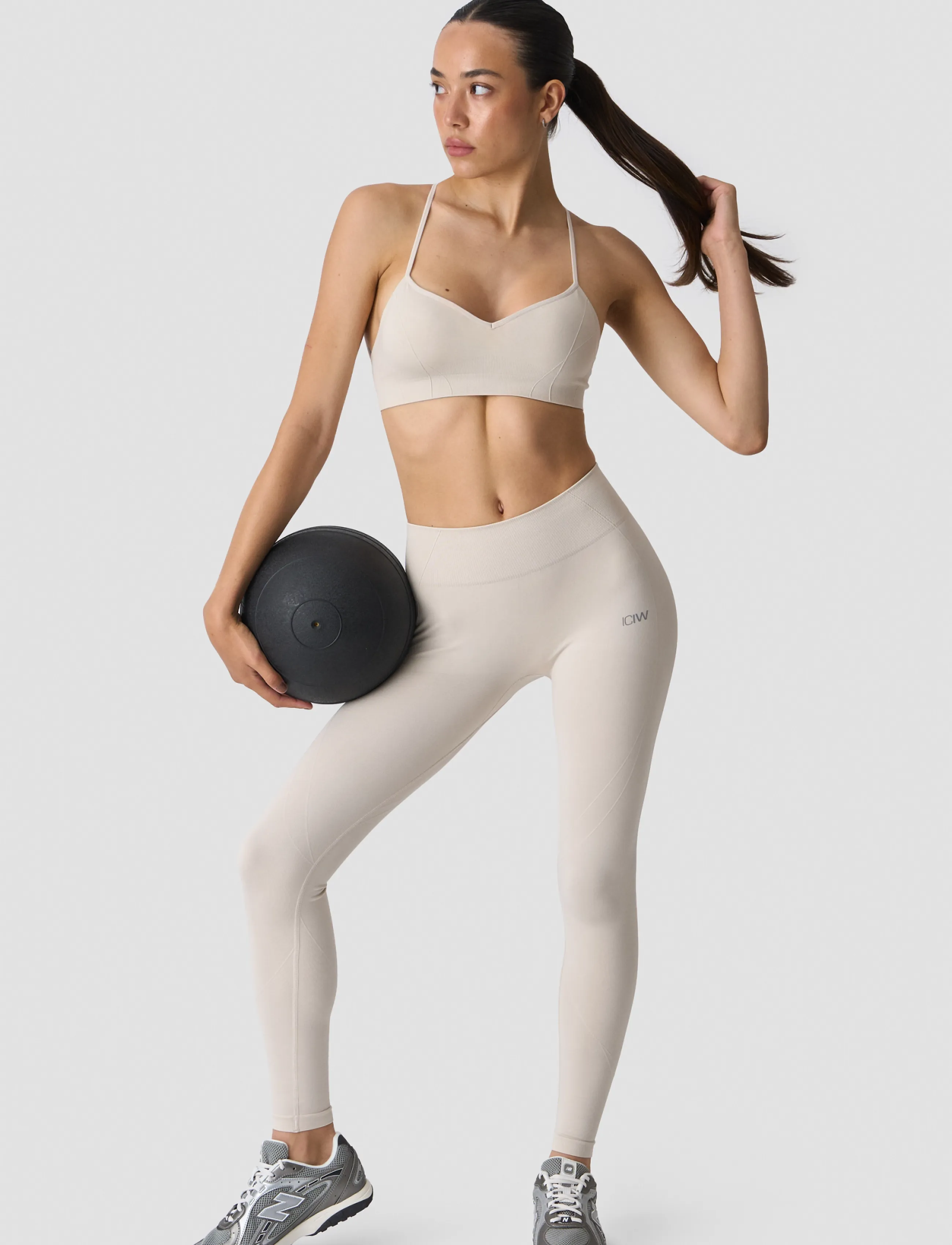 ICANIWILL Shape Strappy Sports Bra bh dam – bild 5