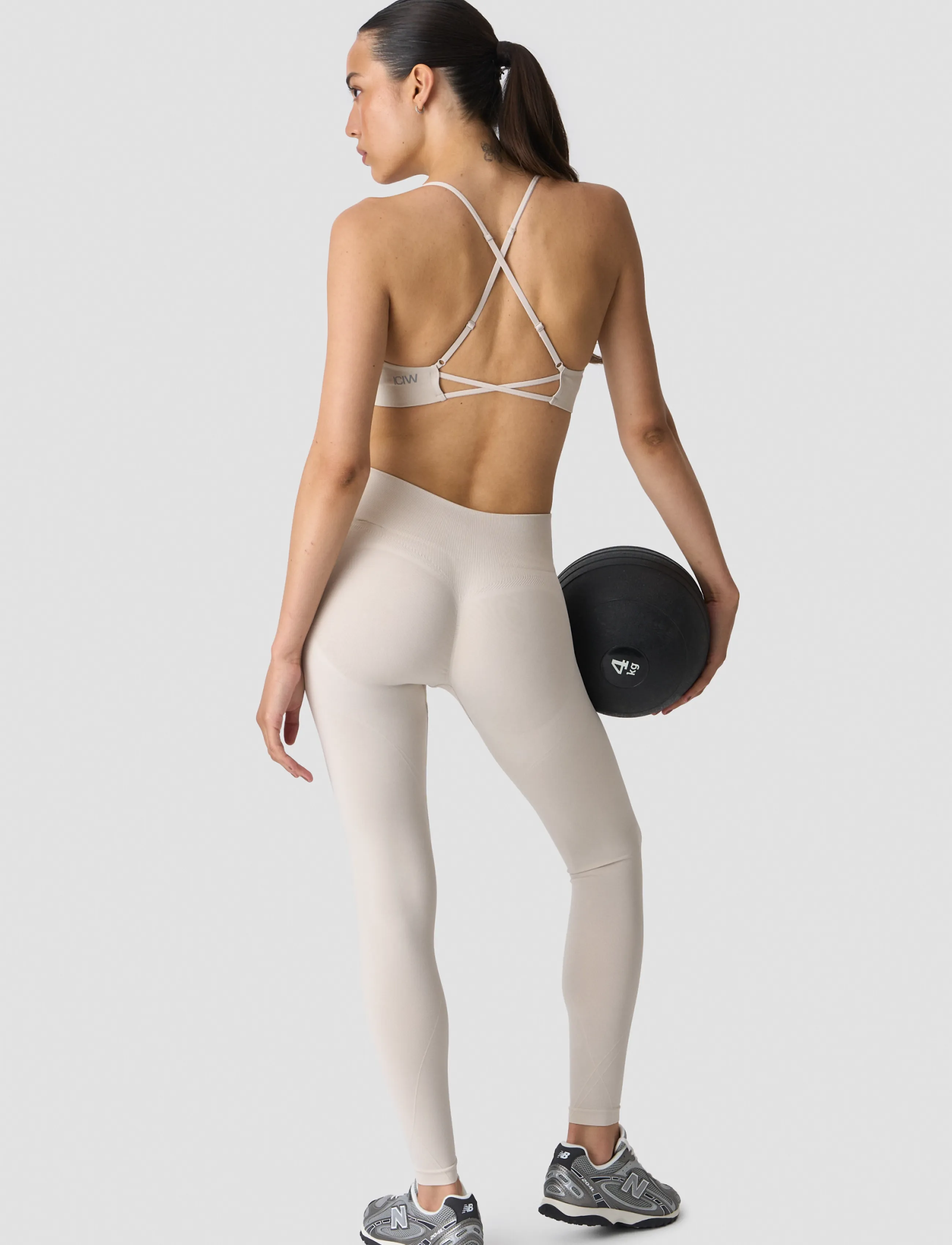 ICANIWILL Shape Strappy Sports Bra bh dam – bild 6