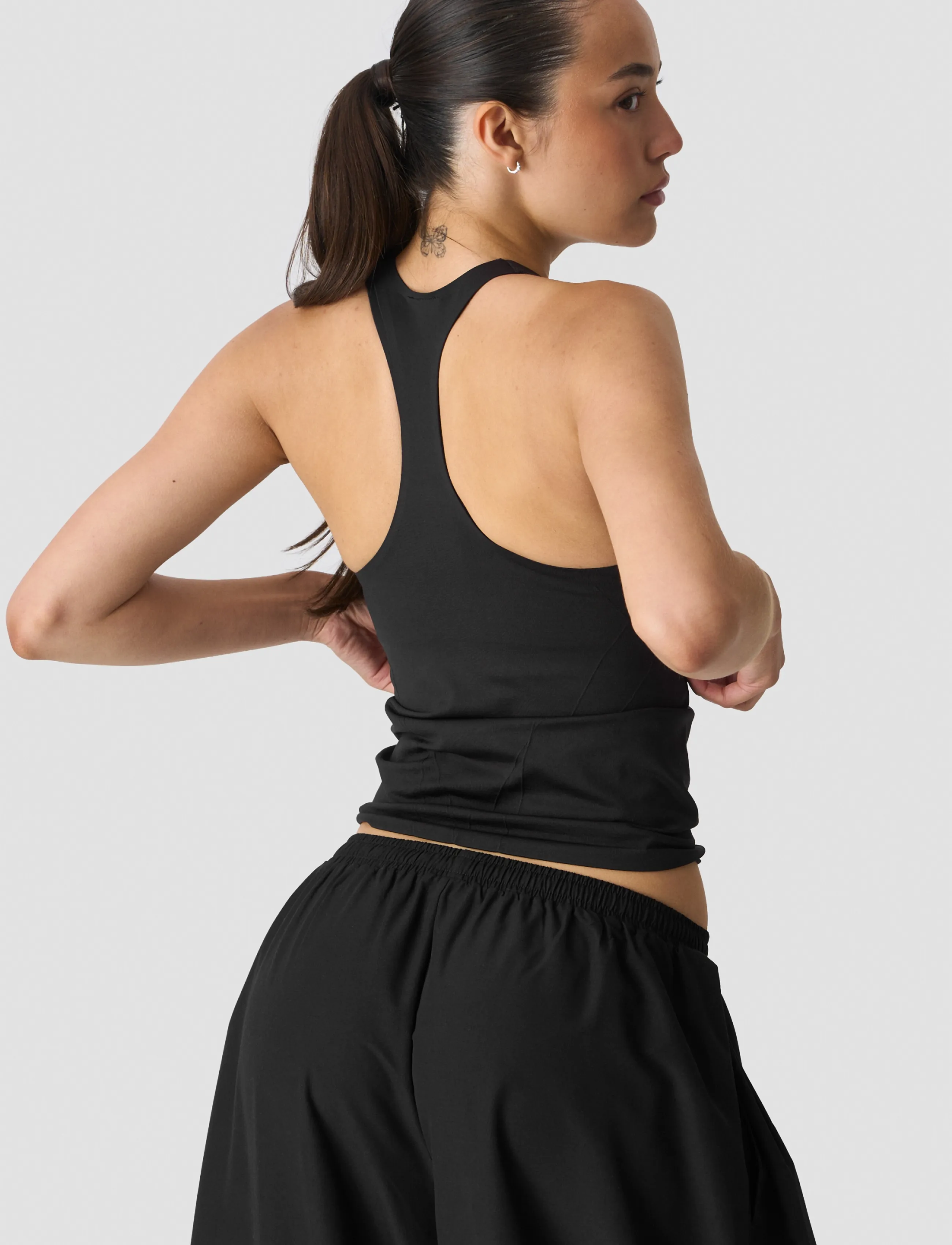 ICANIWILL - Shape Tank Top W - black - 3