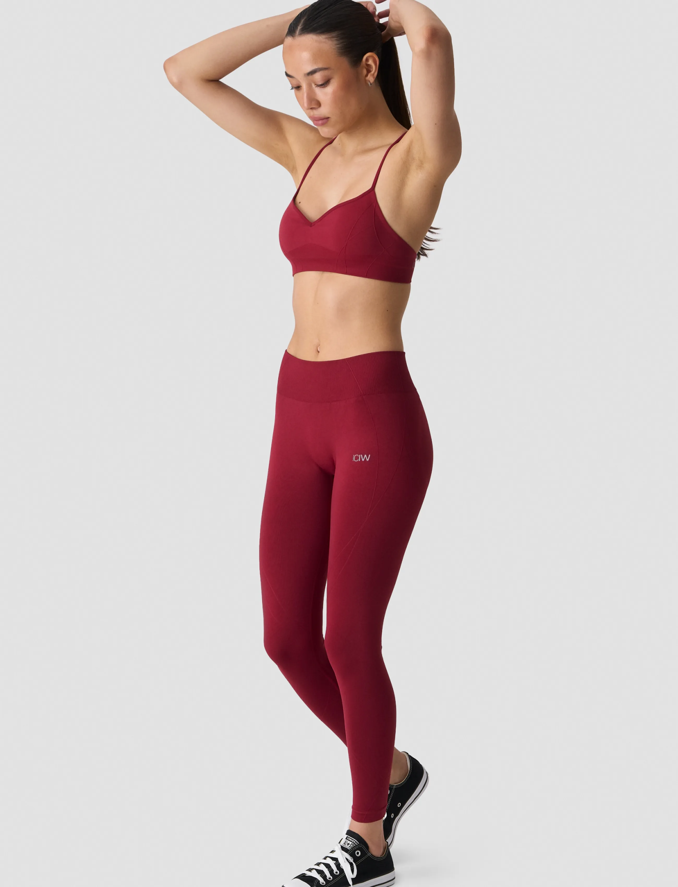 ICANIWILL - Shape Mid Waist Tights W - seamless tights - dark berry - 5