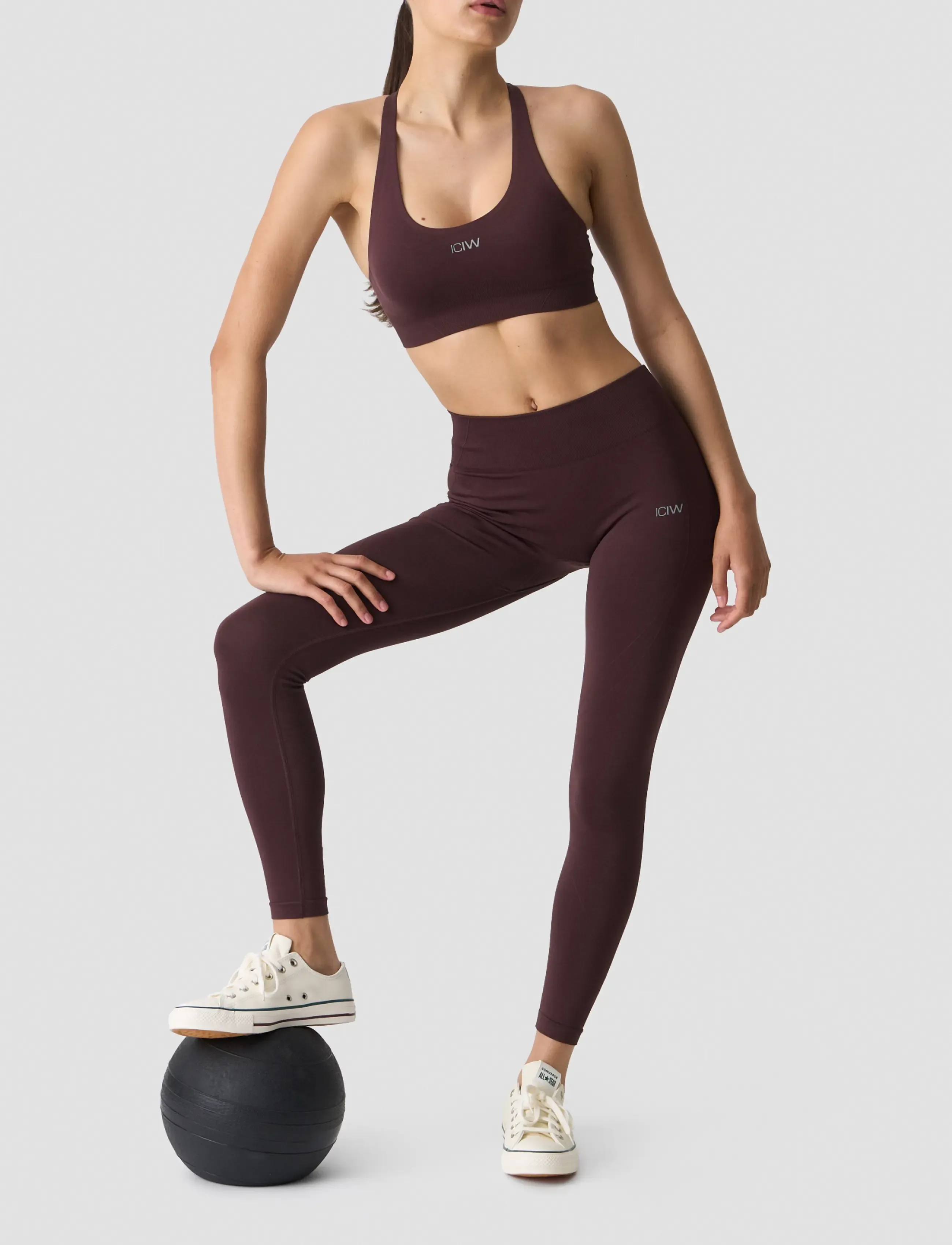 ICANIWILL - Shape Mid Waist Tights W - seamless tights - espresso - 5