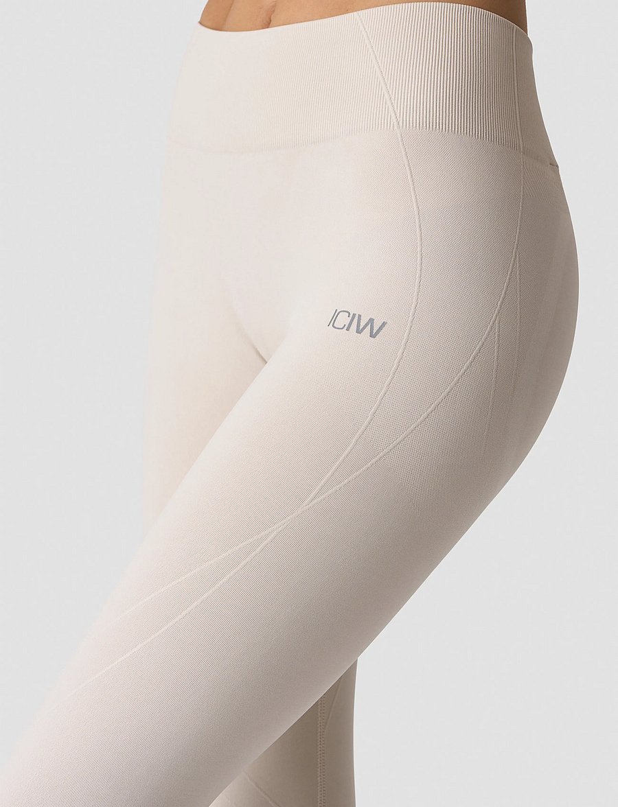 ICANIWILL - Shape Mid Waist Tights W - seamless tights - light beige - 4