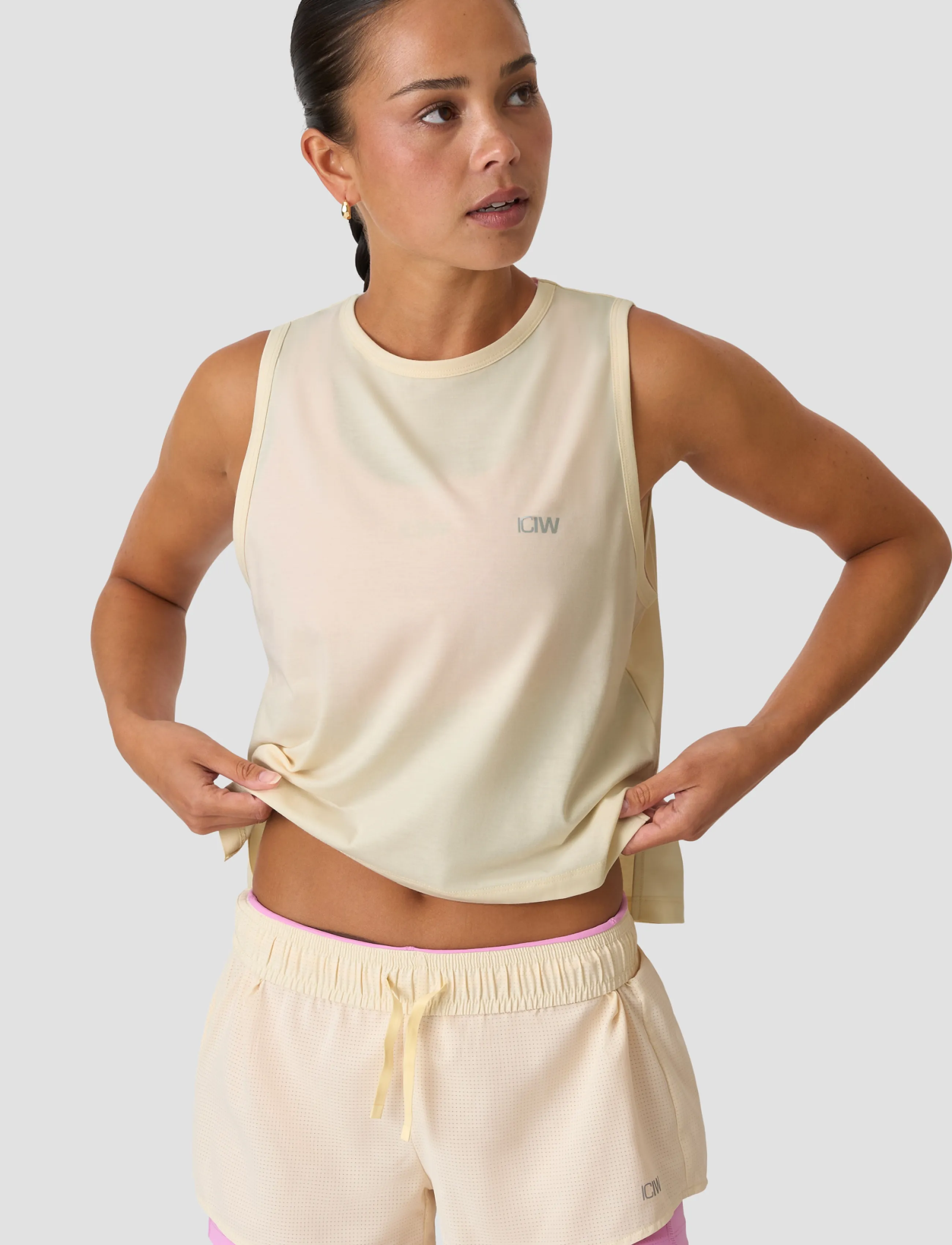 ICANIWILL Mirage Cropped Singlet W - Lühikesed topid - PALE LEMON / yellow