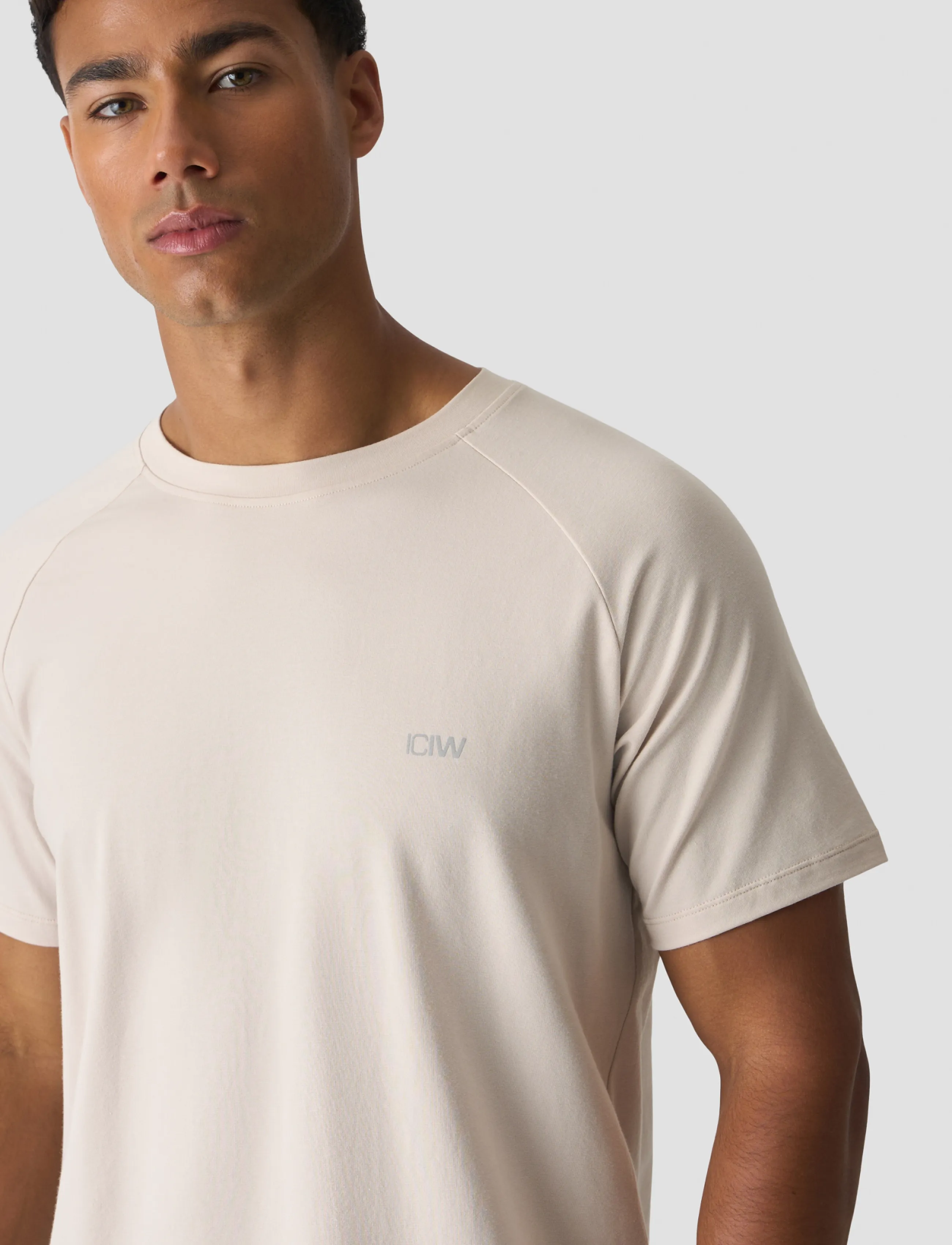 ICANIWILL - Workout Raglan Tee M - t-shirts - light beige - 5