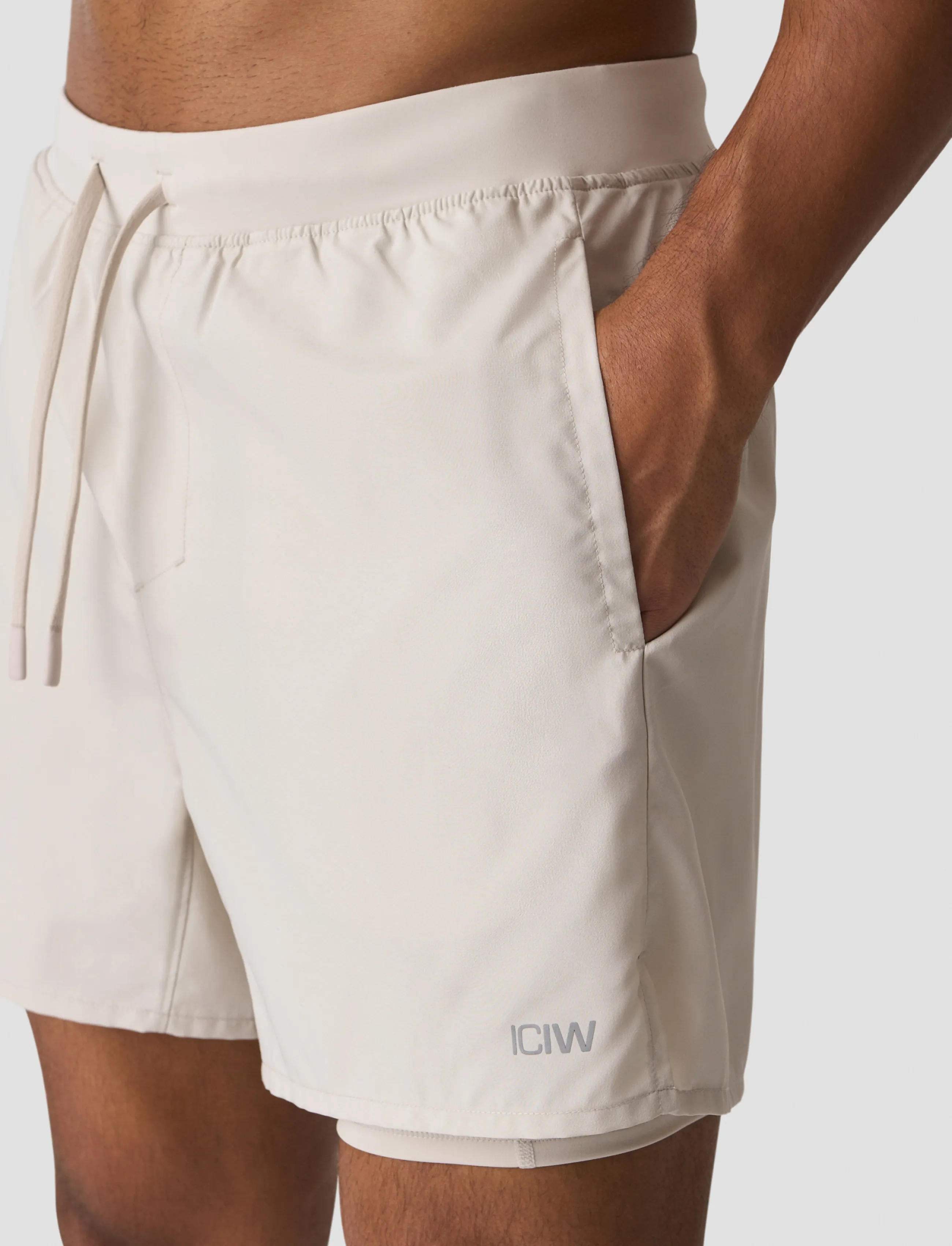 ICANIWILL - Workout 2-in-1 Shorts 5" M - light beige - 5