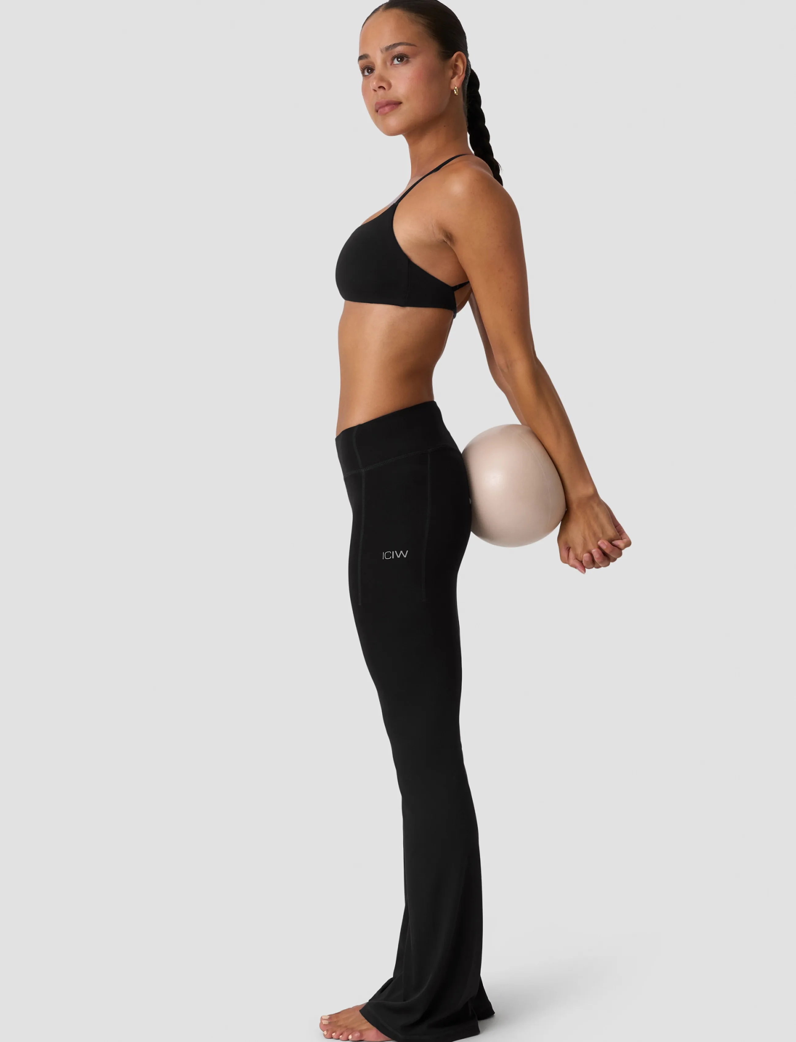 ICANIWILL - Luxe Mid Rise Flare Tights W - black - 5