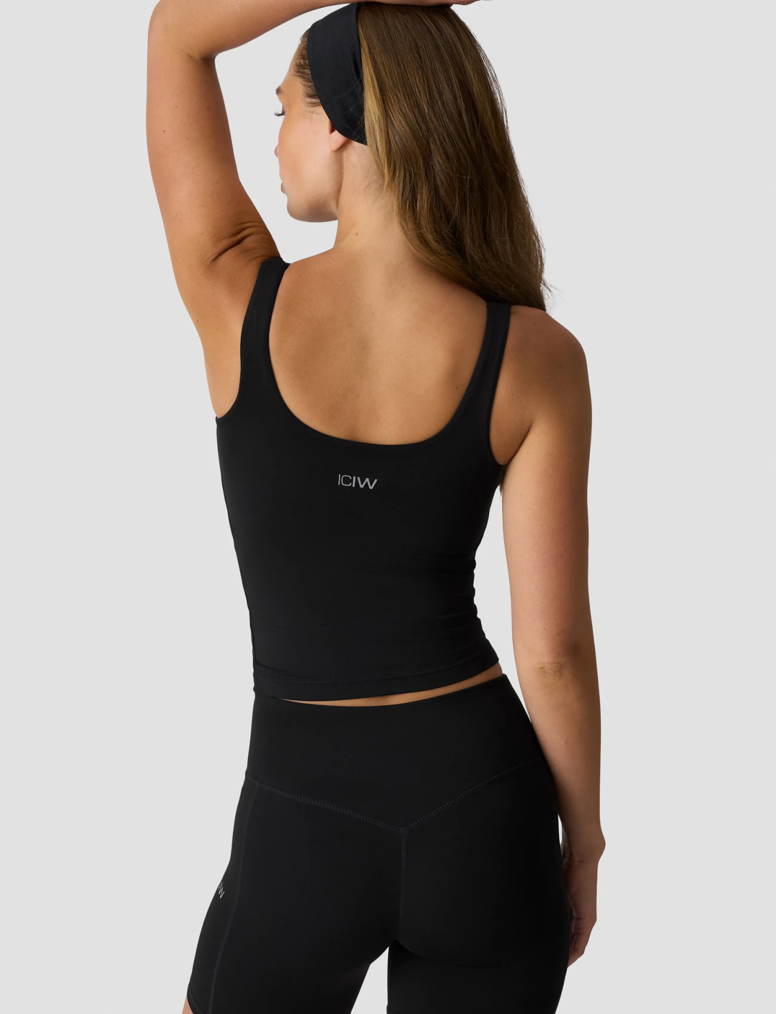 ICANIWILL - Luxe 2-in-1 Tank Top W - tanktops - black - 3