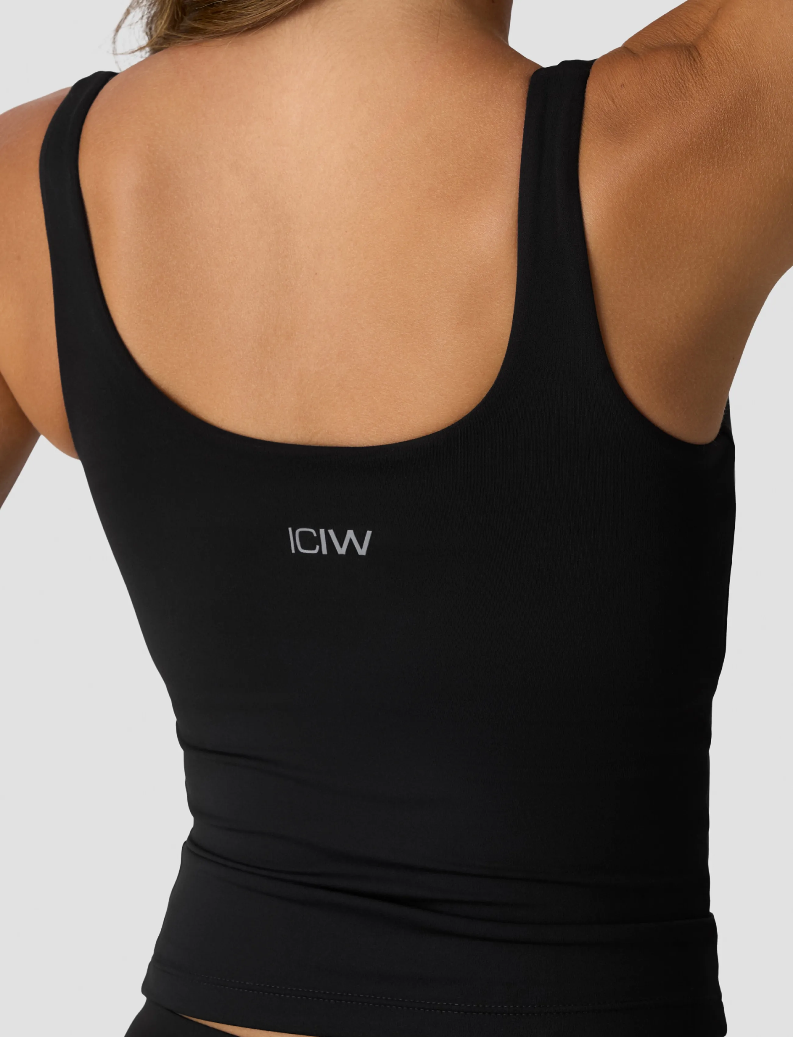ICANIWILL - Luxe 2-in-1 Tank Top W - tanktops - black - 4