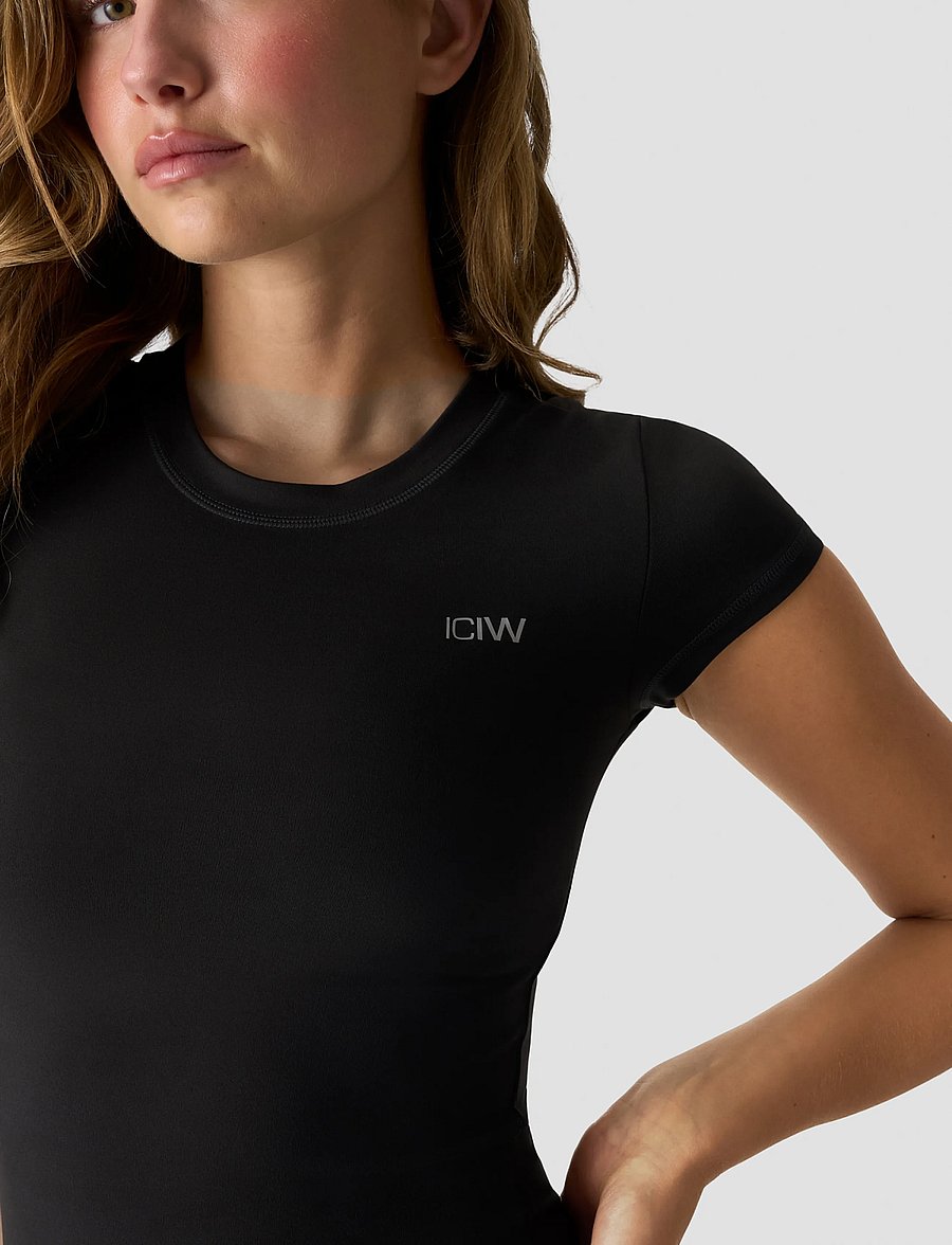 ICANIWILL - Luxe Tee W - t-shirts - black - 4