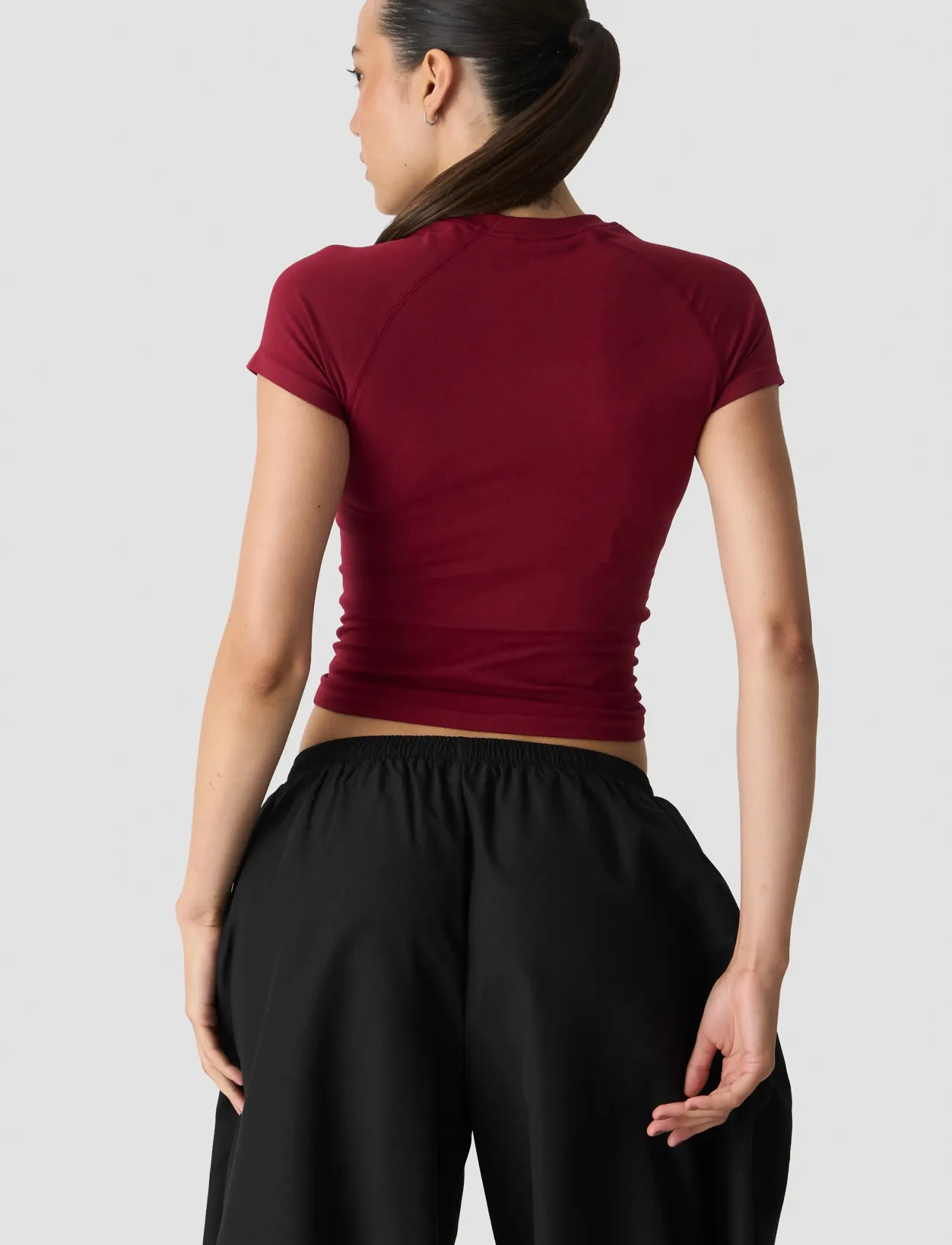 ICANIWILL - Smooth Seamless Tee W - t-shirts - dark berry - 3