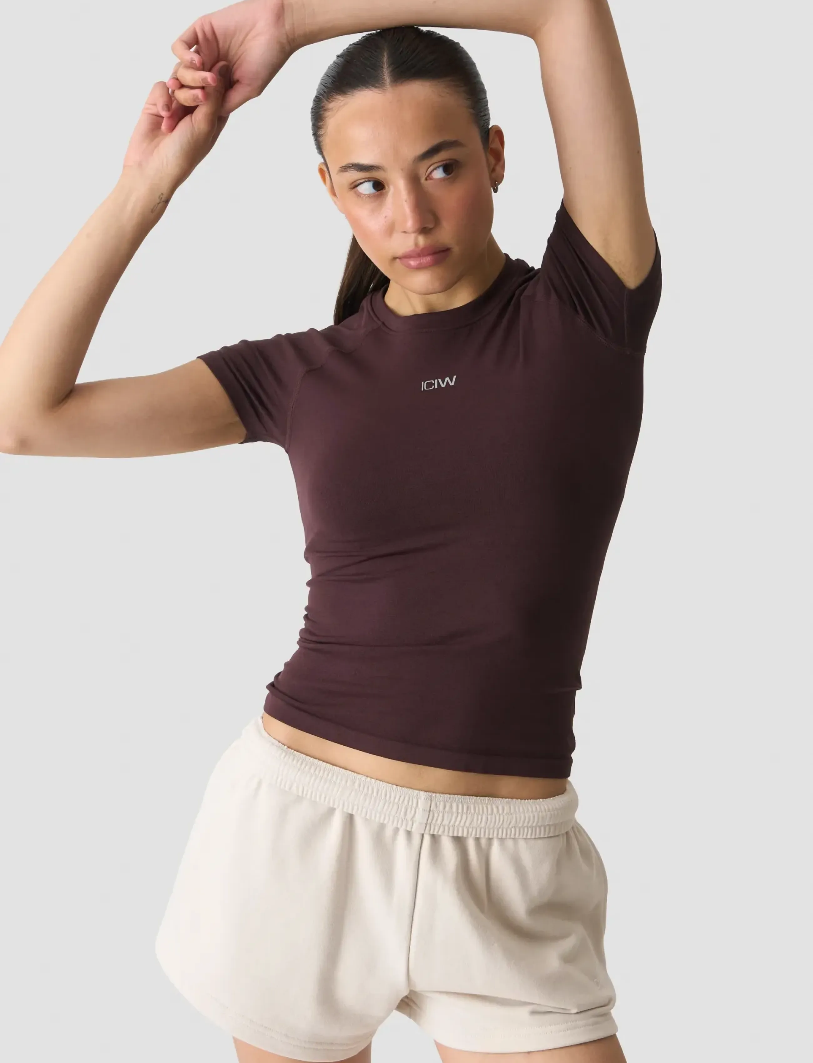 ICANIWILL - Smooth Seamless Tee W - espresso - 0