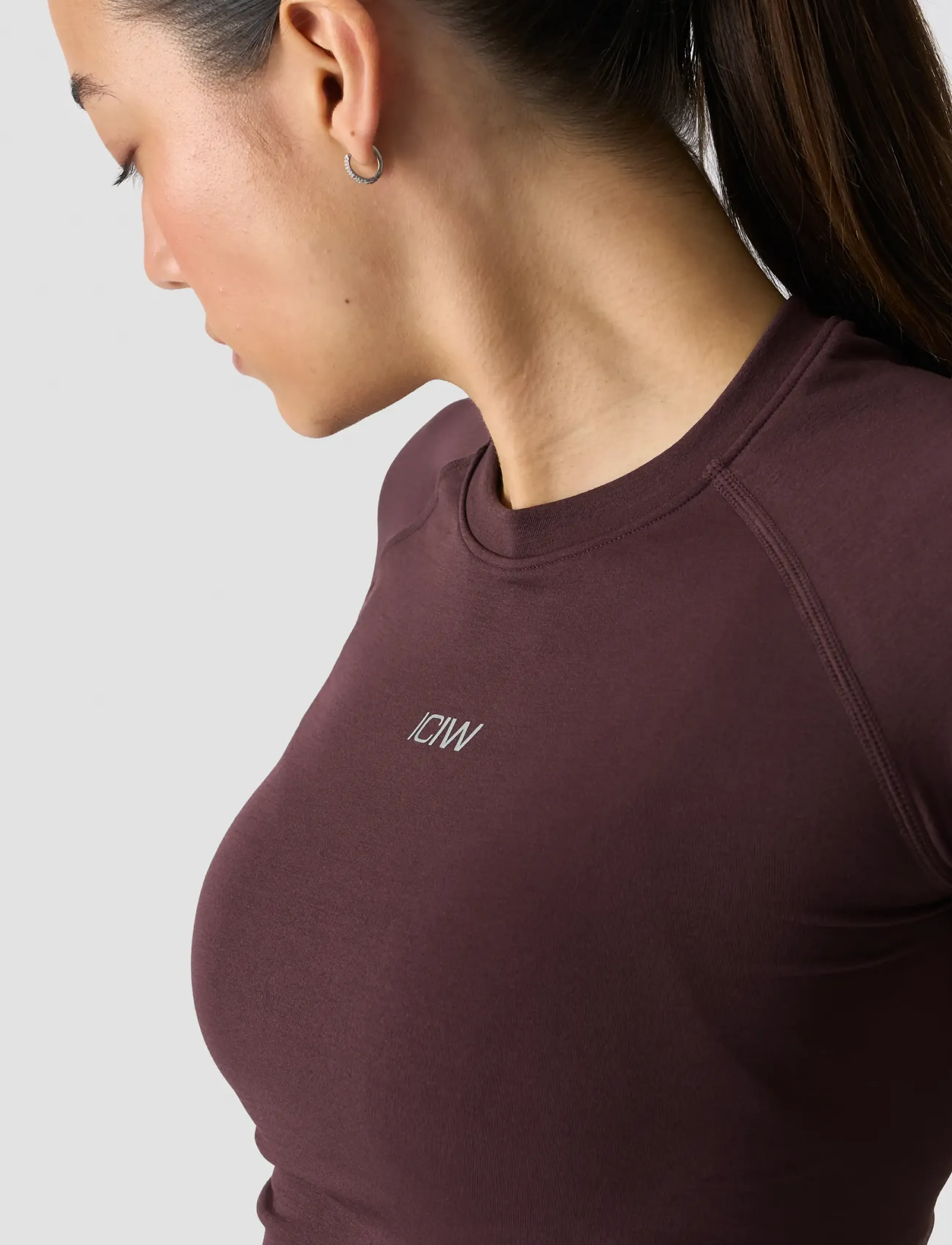 ICANIWILL - Smooth Seamless Tee W - espresso - 4