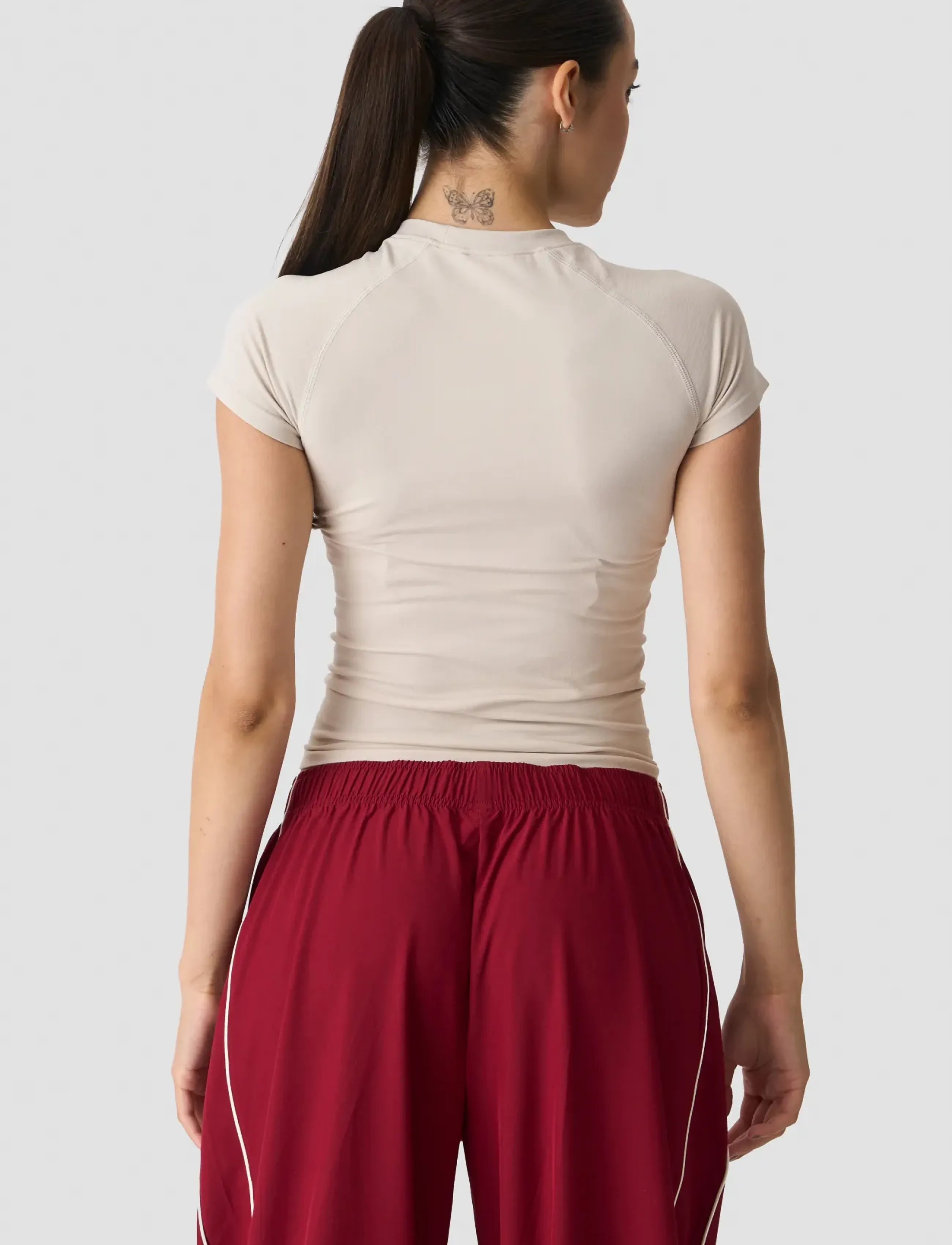 ICANIWILL - Smooth Seamless Tee W - t-shirts - light beige - 3