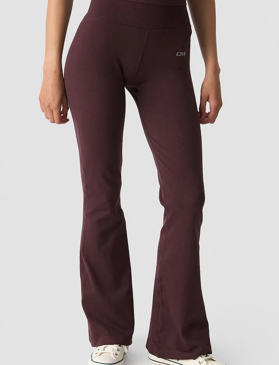ICANIWILL - Smooth Seamless Flared Tights W - træningstights - espresso - 0