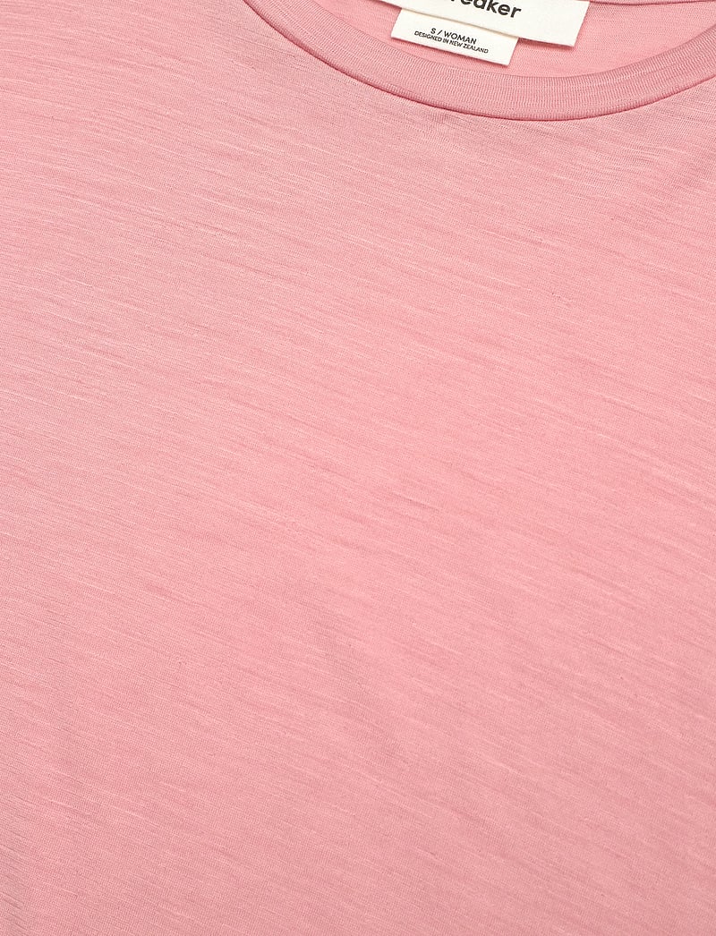Icebreaker - W Mer 150 Tech Lite III SS Tee - t-shirts - blush - 2