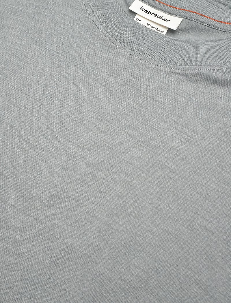 Icebreaker - W Mer 150 Tech Lite SS Relaxed Tee - t-shirts - proto grey - 2