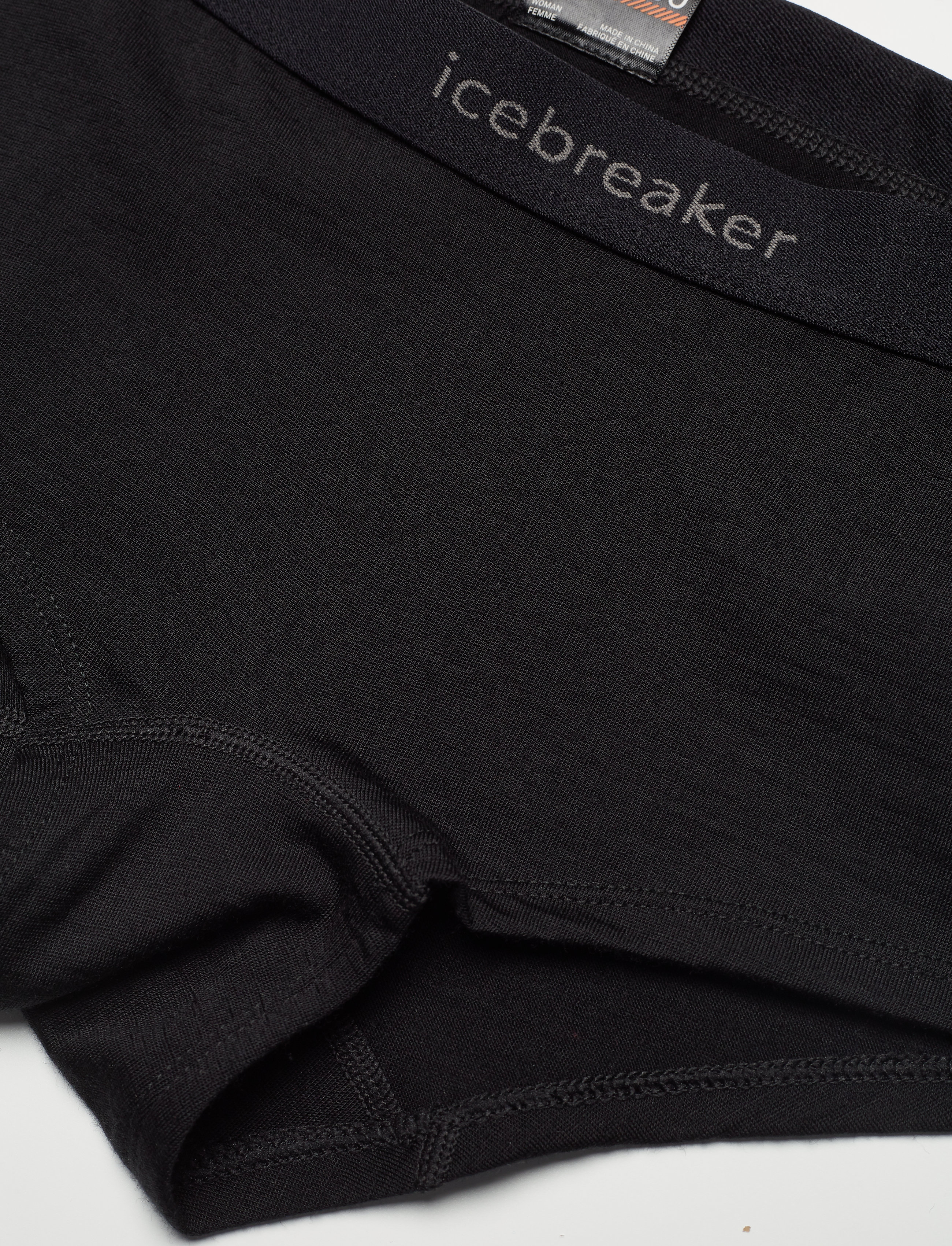 Icebreaker - W 200 Oasis Boy Shorts - black - 2