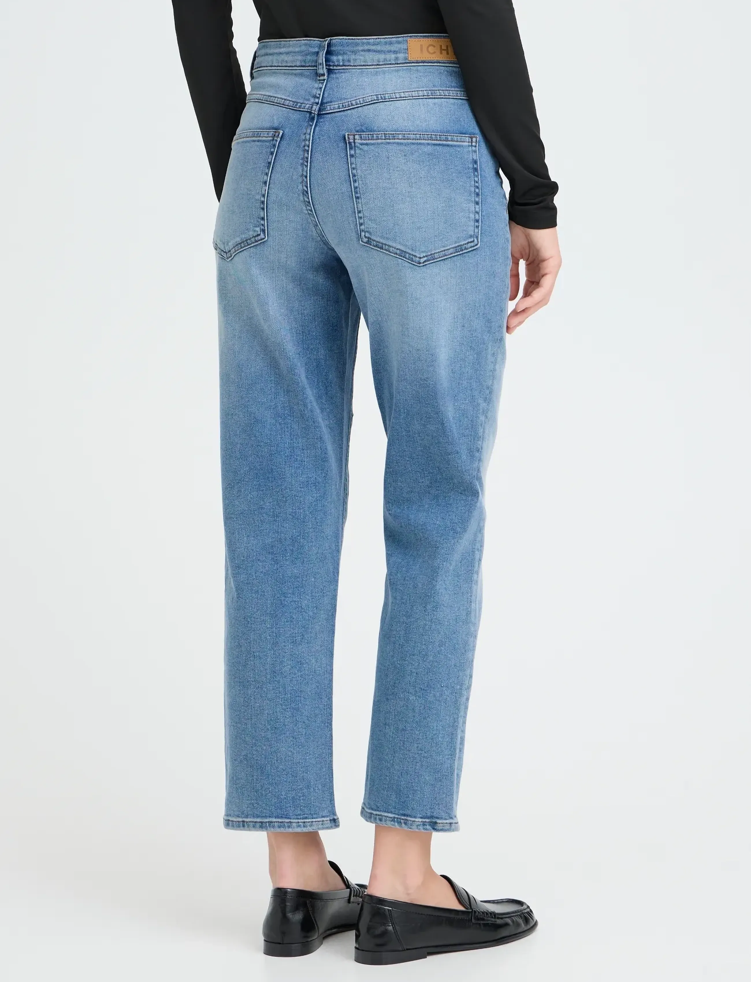 ICHI - IHTWIGGY RAVEN - mom jeans - light blue - 3