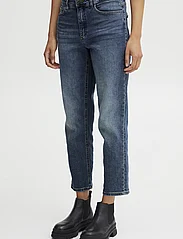 ICHI - IHTWIGGY RAVEN - mom jeans - medium blue - 2