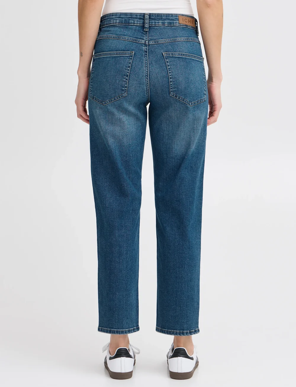 ICHI - IHTWIGGY RAVEN - mom jeans - medium blue - 3